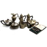 A mixed lot of plated items, to include two teapots, three coffee pots, muffin dish, etc