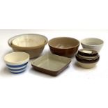 A small lot of kitchenalia, comprising mixing bowls, Cornishware pudding bowl and others, oven dish,
