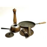 A copper frying pan, spring saucepan, pepper grinder, thermometer, etc