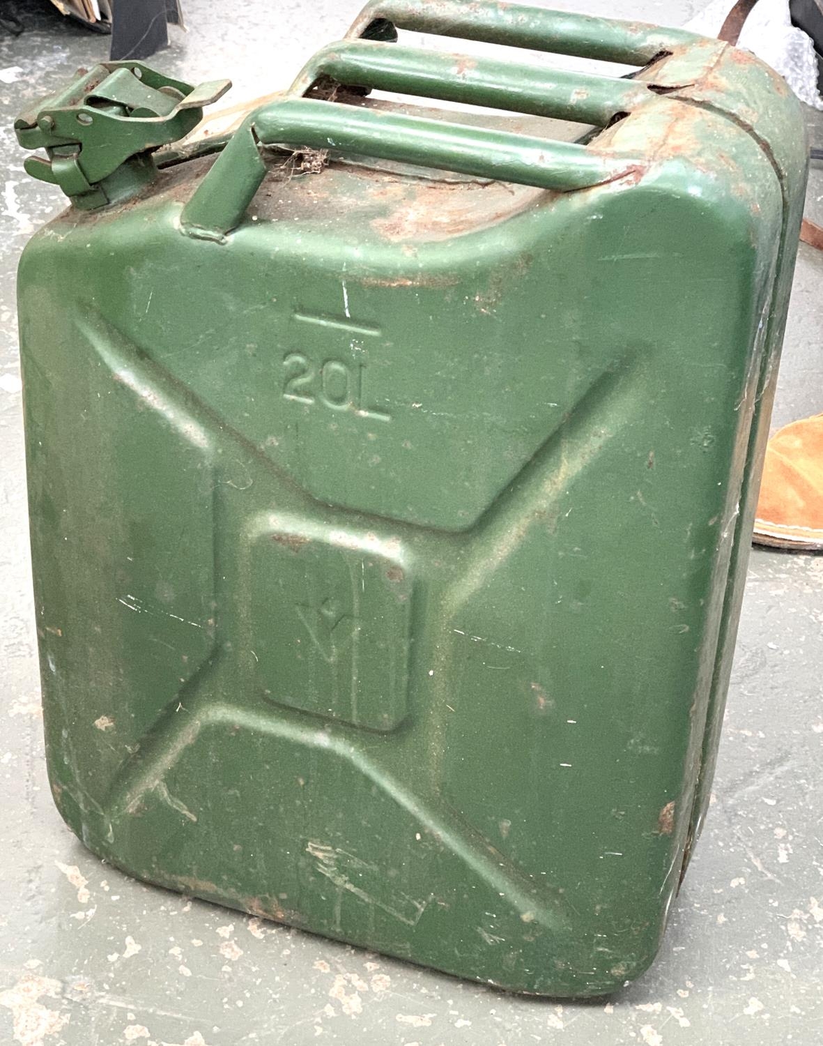 A 20l jerry can