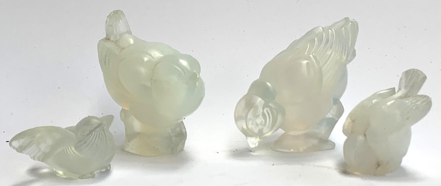 A collection of four Sabino opalescent glass birds (af)