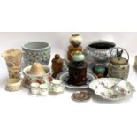 A mixed lot of ceramics to include lustre bowl; ridgways; Portmeirion chamber pot; Hornsea Saffron