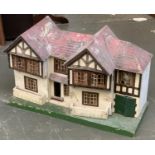 A dolls house, 66cmW