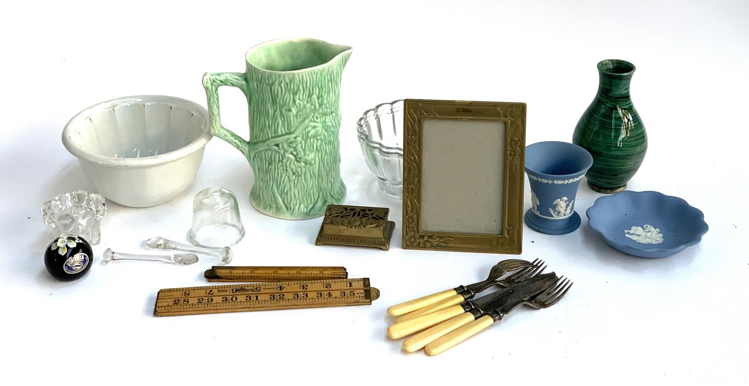 A mixed lot to include brass art nouveau stamp box; picture frames; jelly mould; jasperware etc