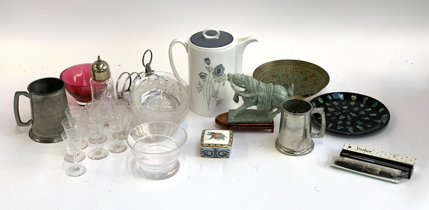 A mixed lot to include a Susie Cooper 'Glen Mist' coffee pot, 2 Parker pens, plated toast rack,