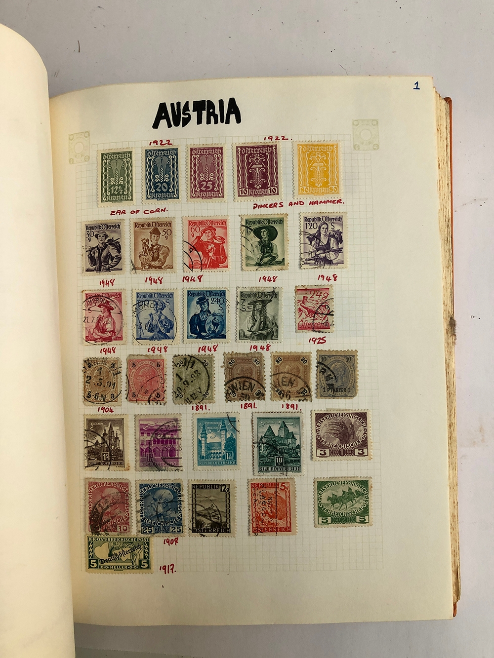 A quantity of stamps in albums and loose to include presentation packs, first day covers, The Sunday - Image 7 of 11