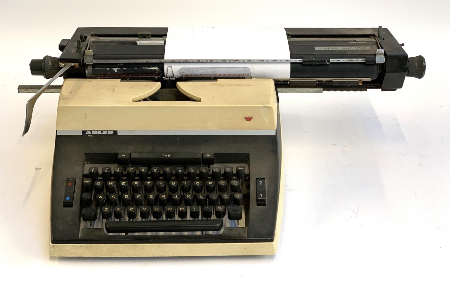 An Adler Universal 390 typewriter