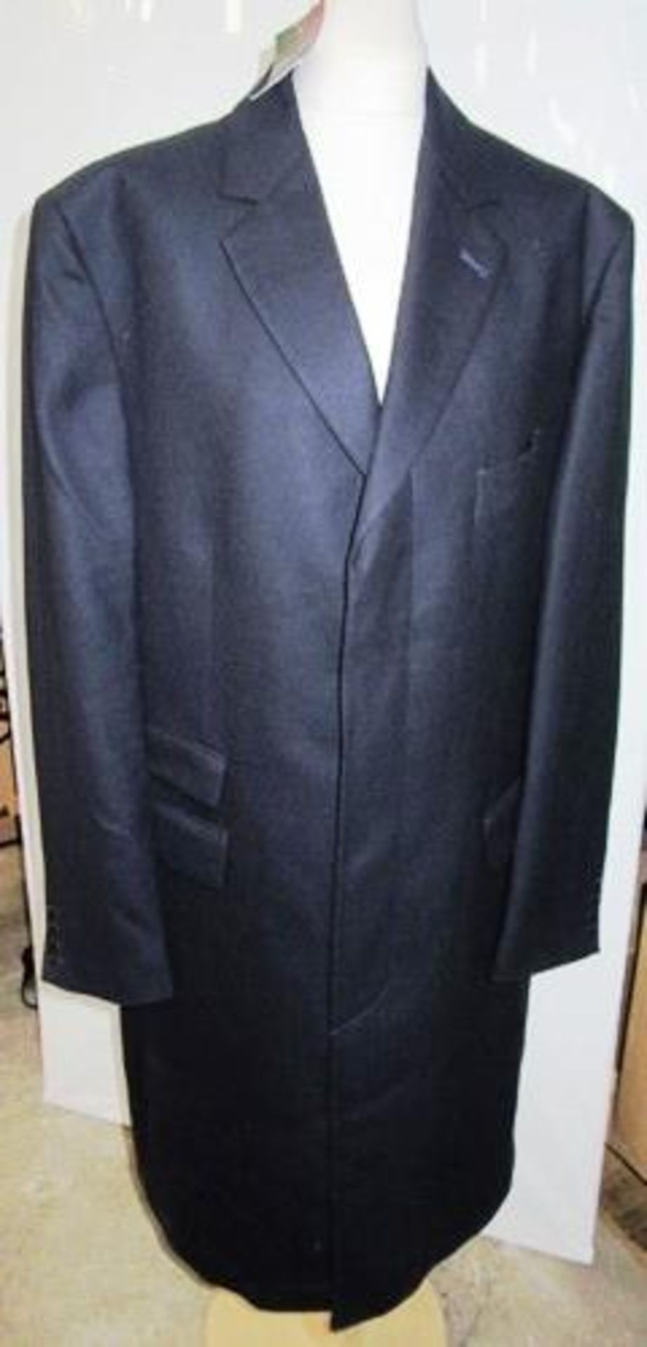 1 x Roderick Charles men's pure wool navy overcoat, size 46L - new (crail)