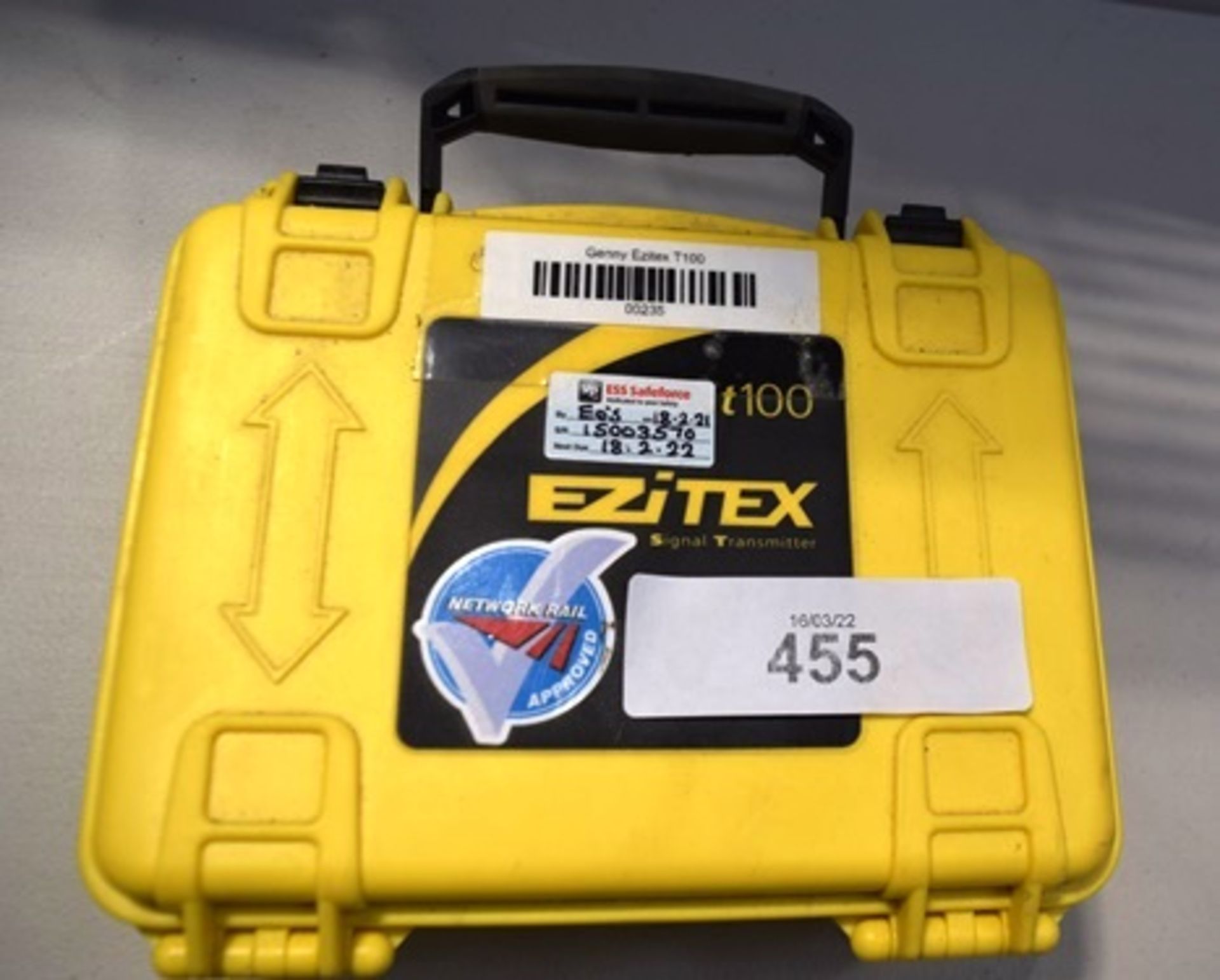 1 x Ezicat i550 cable avoidance tool, 1 x Ezicat T100 signal transmitter with yellow canvas case, - Image 4 of 6
