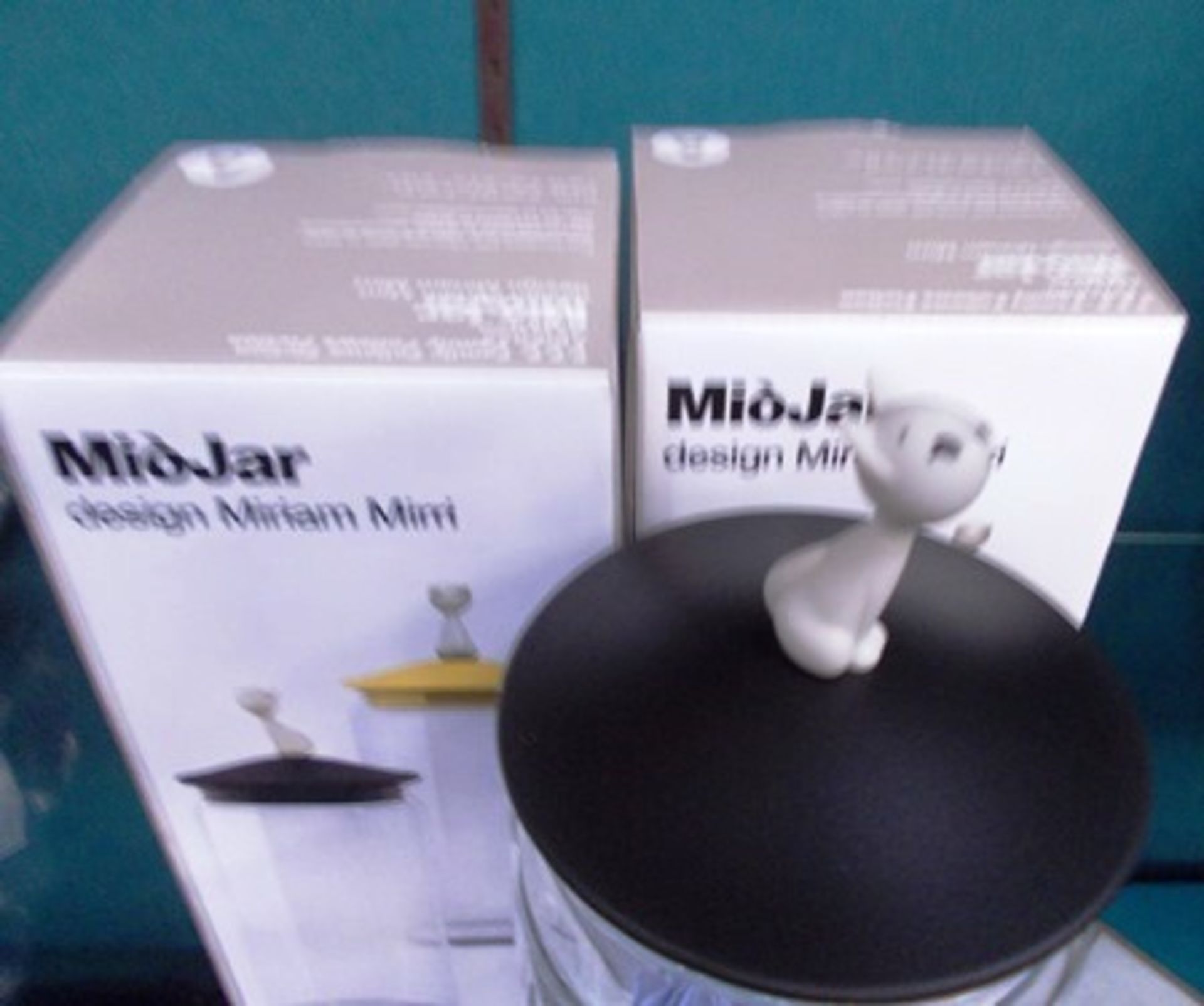 3 x MioJar, glass storage jars with decorative lid for storage of pet food. -new in box- (C13B) - Image 2 of 2