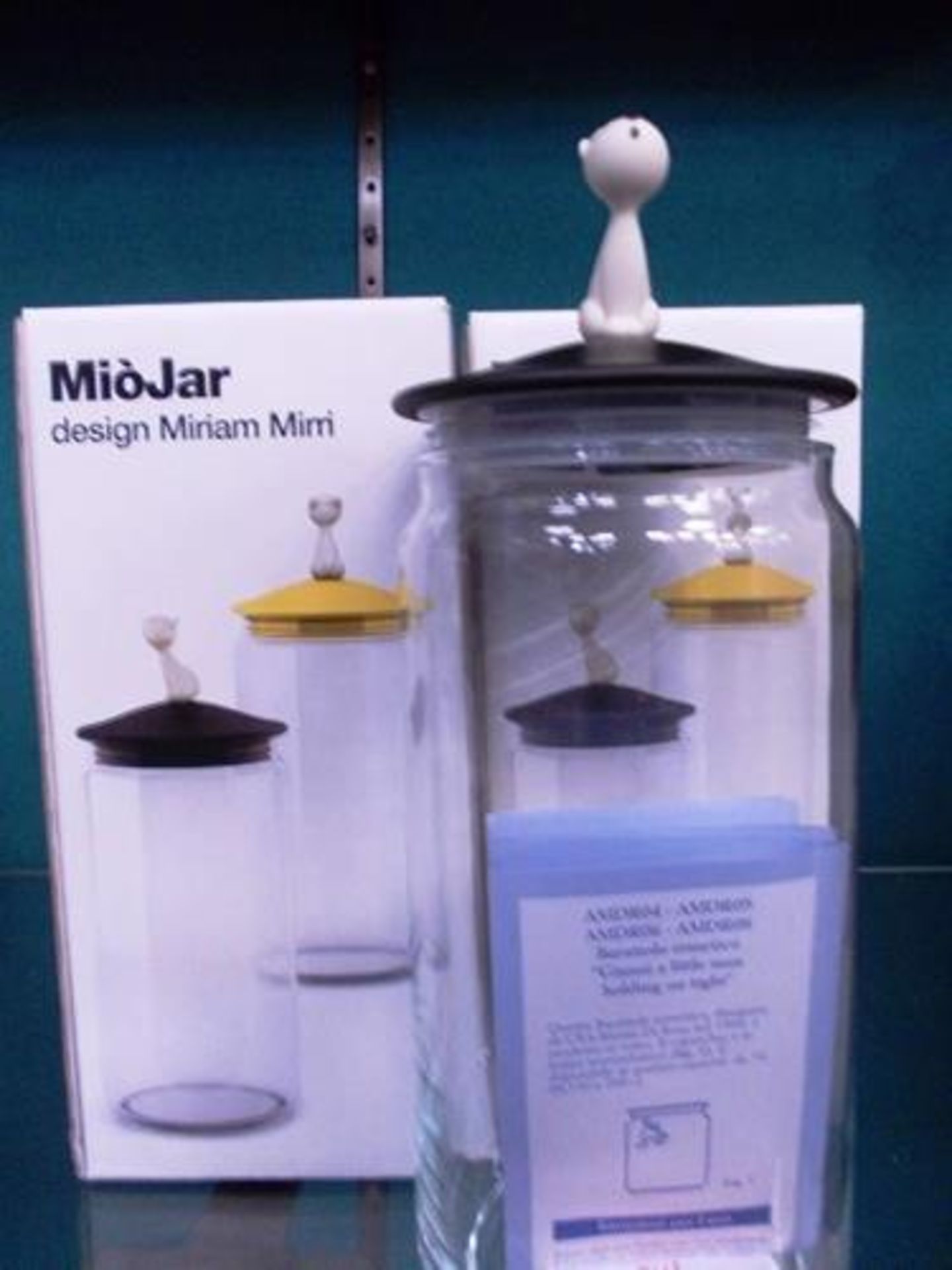 3 x MioJar, glass storage jars with decorative lid for storage of pet food. -new in box- (C13B)