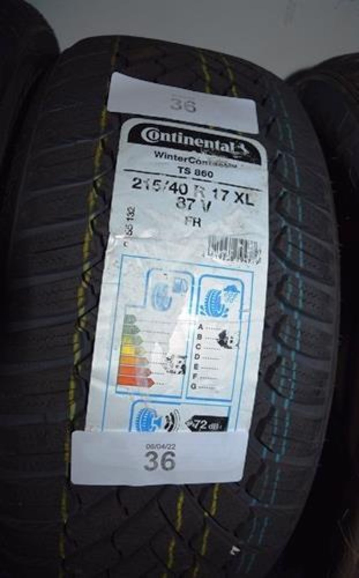 1 x Continental Winter Contact TS 860 tyre, size 215/40XR17 87V FR XL - New with label (GS4)