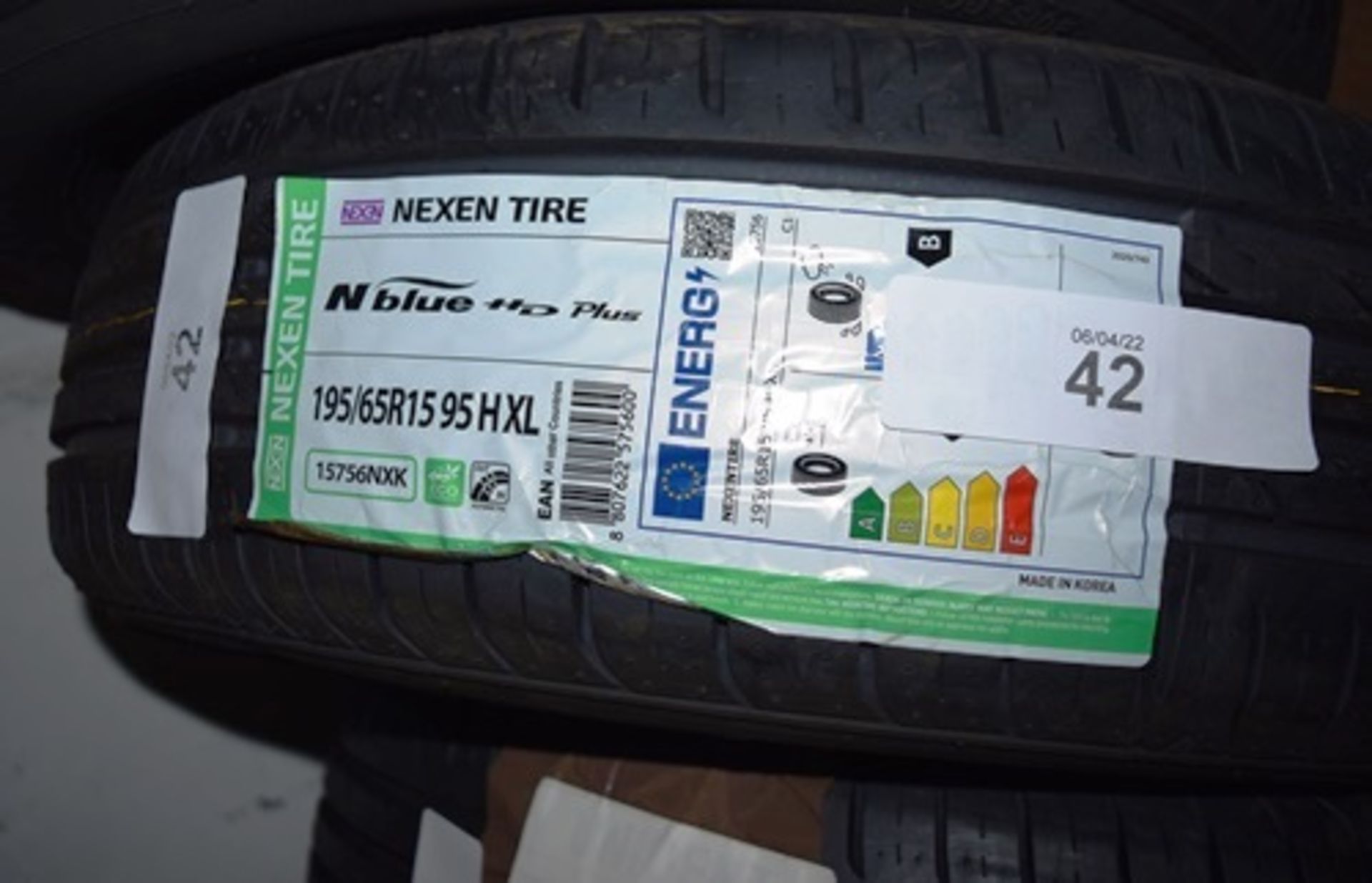 1 x Nexen N Blue HD Plus tyre, size 195/65R15 95H XL - New with label (GS7)