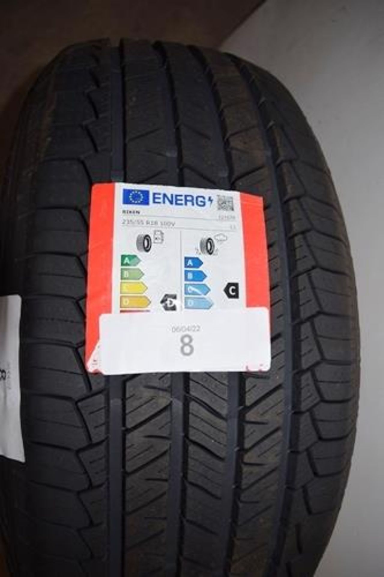 1 x Riken 701 4 x 4 Road tyre, size 235/55 R18 100V - New with label (GS1)