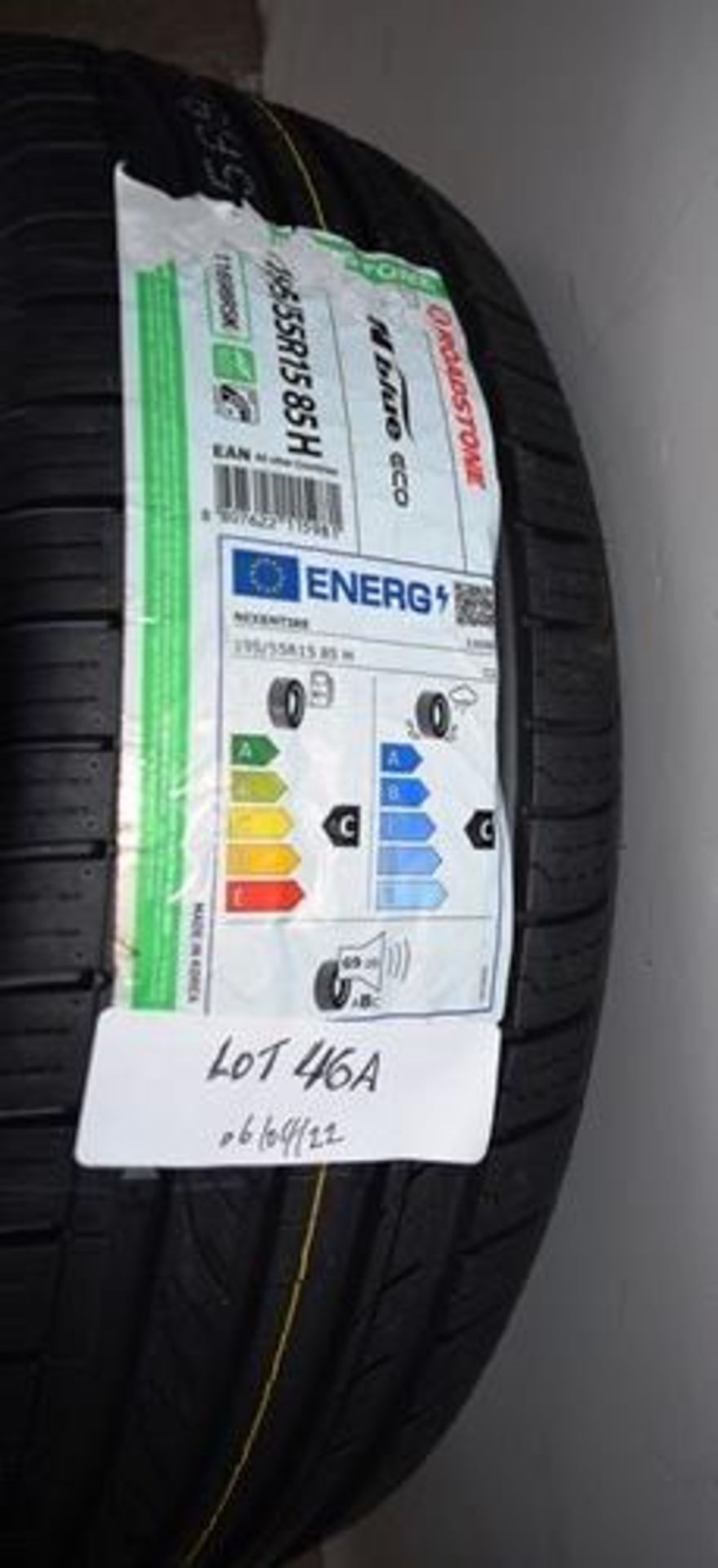 1 z Roadstone N Blue Eco tyre, size 195/55R15 85H - New with label (GS7)
