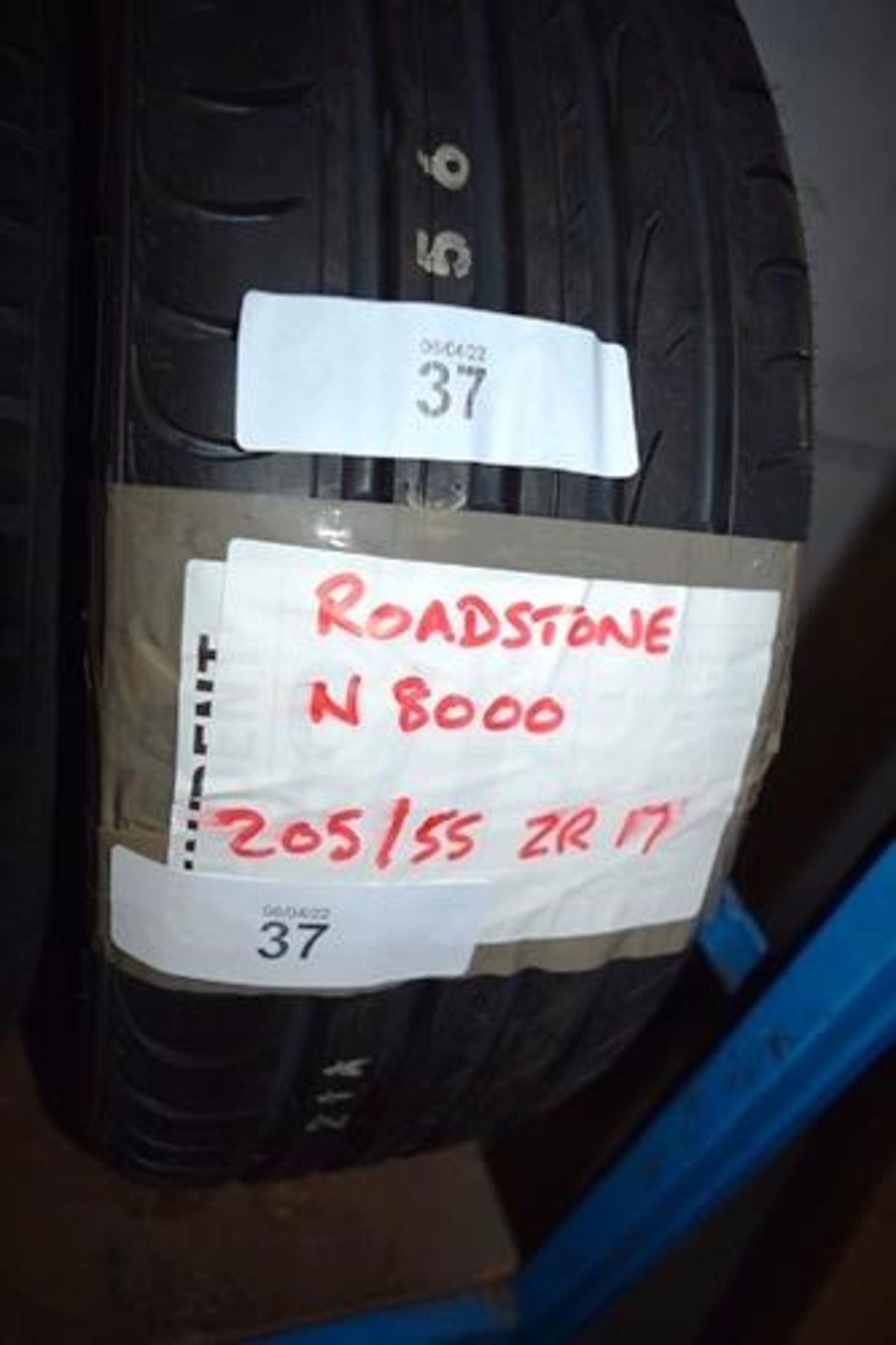 1 x Roadstone N8000 tyre, size 205/55ZR17 95Y XL - New (GS4)