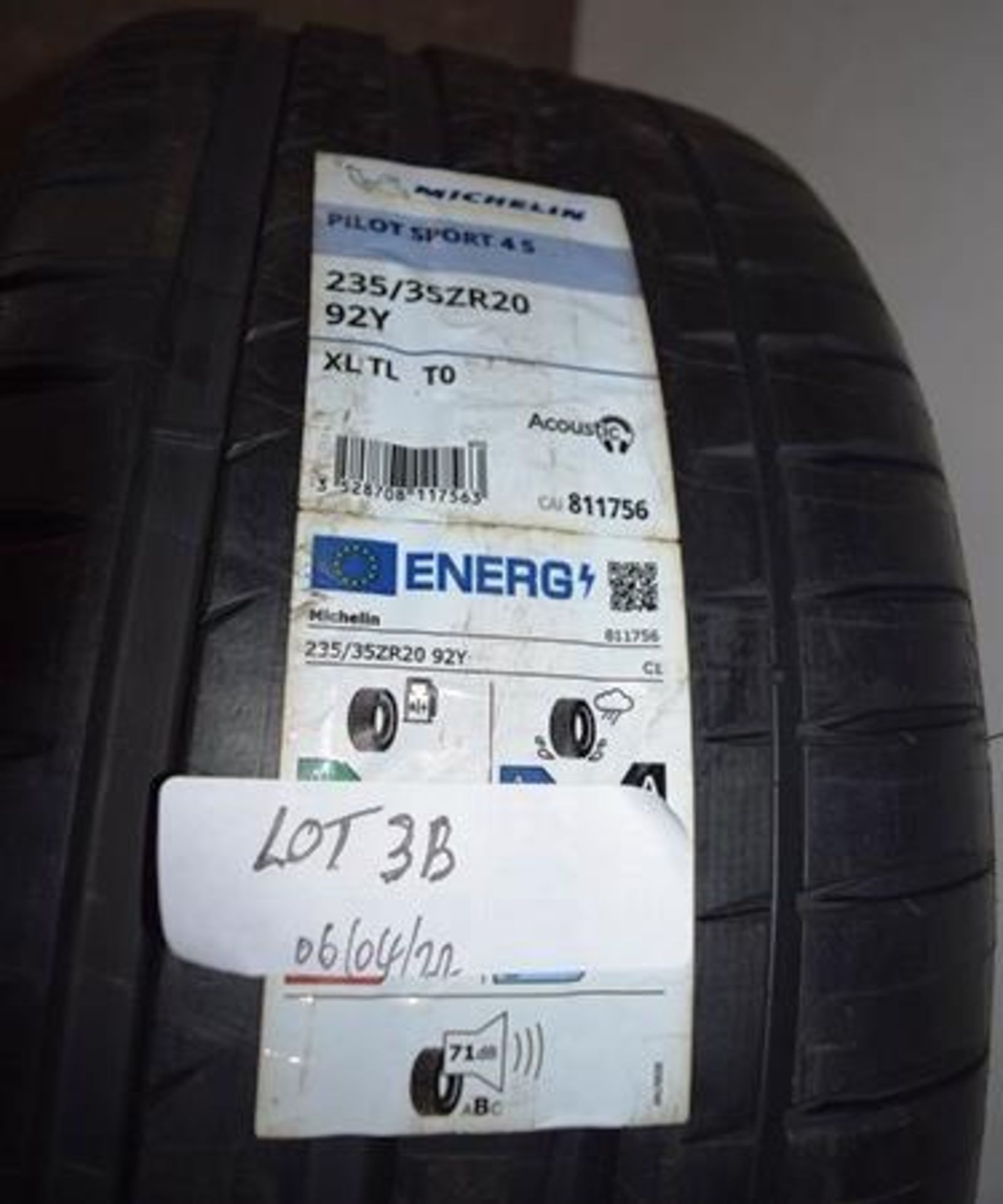 1 x Michelin Pilot Sport 4S tyre, size 235/35ZD=R20 92Y XL TL TO - New with label (GS1)