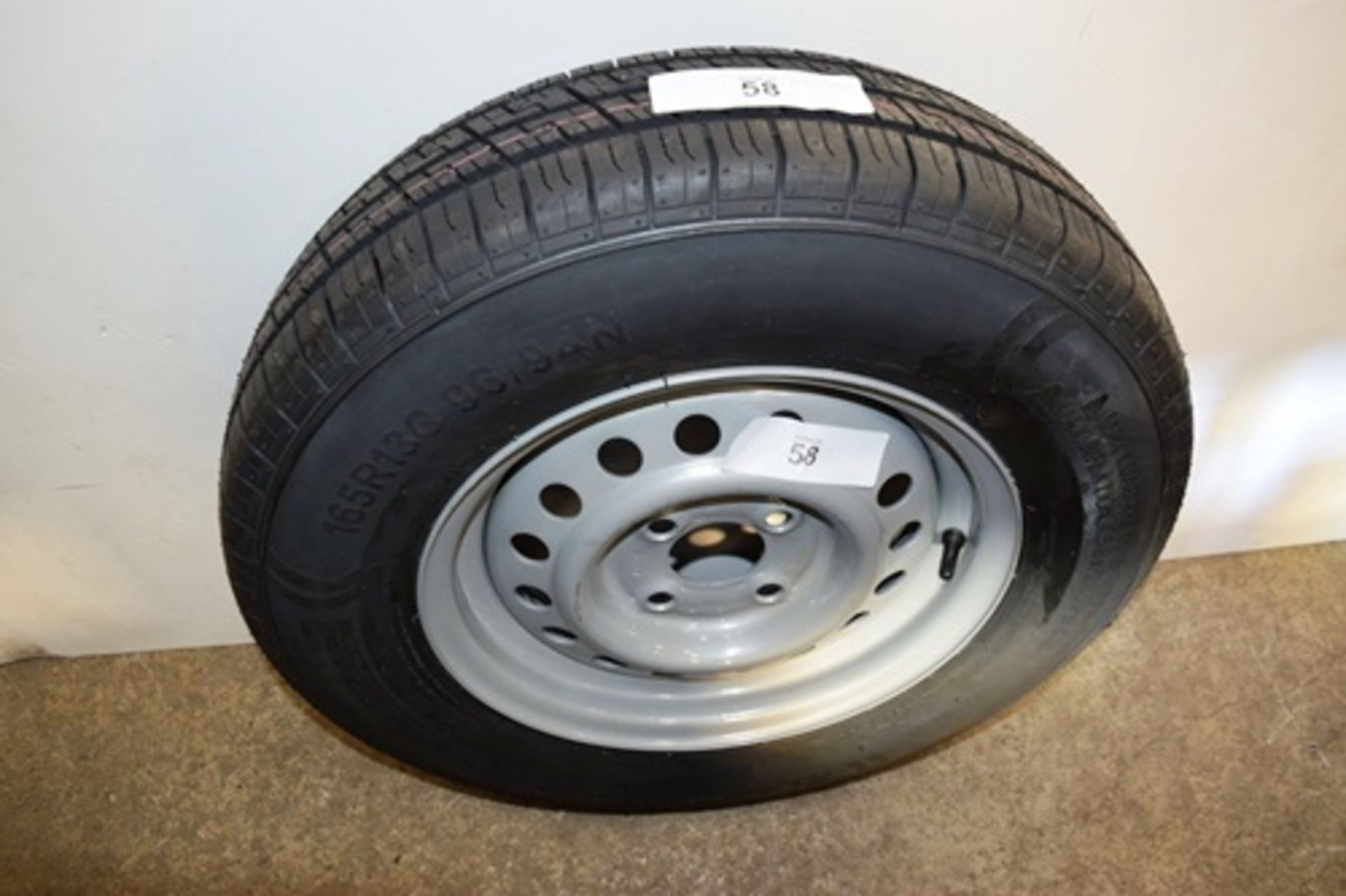 1 x Kenda Mastertrail 3G tyre, size 165R13C 96/94N on steel 4 stud rim - New (GS7) - Image 2 of 2