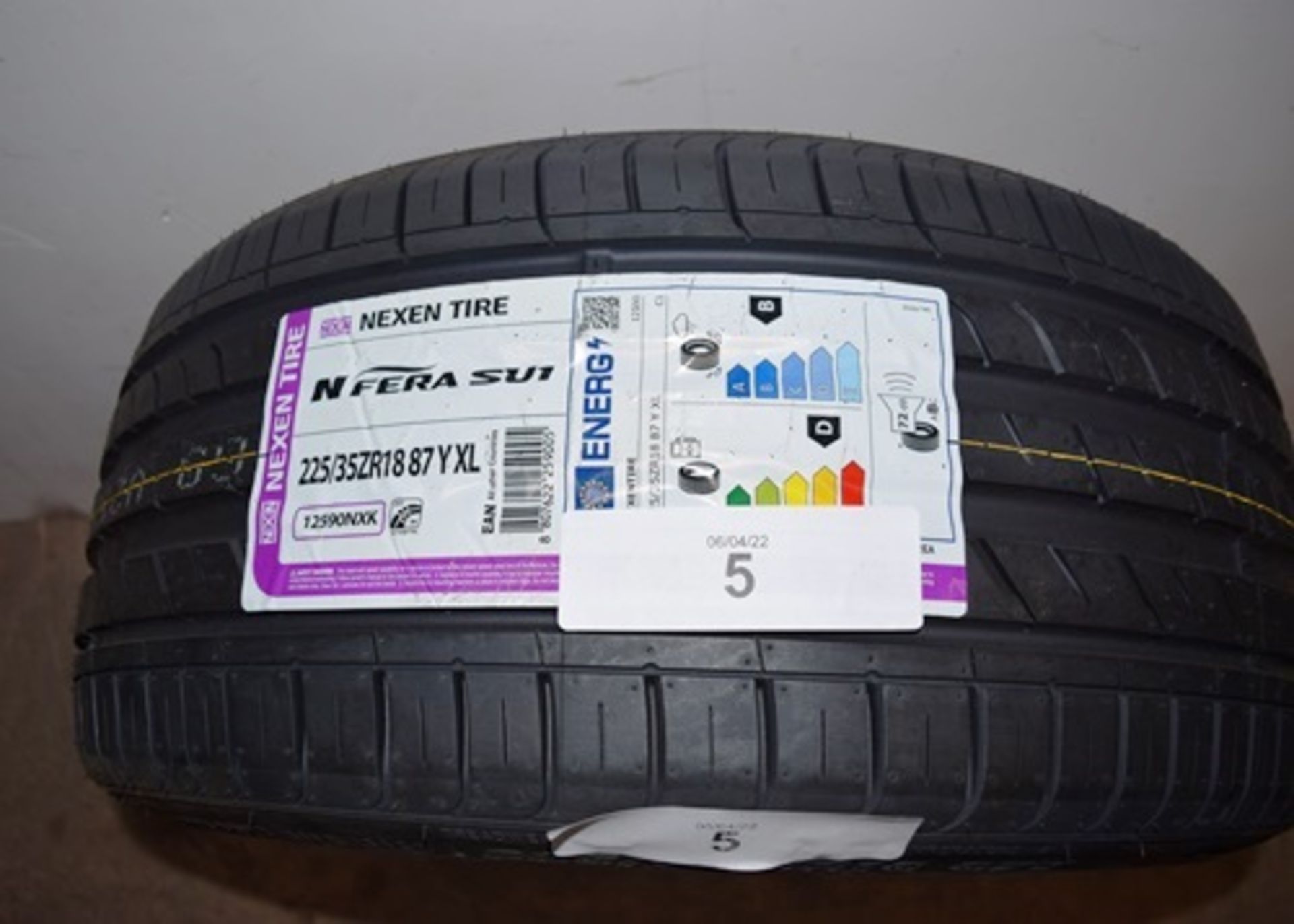 1 x Nexen N Fera SU1 tyre, size 225/35ZR18 87Y XL - New with label (GS1)