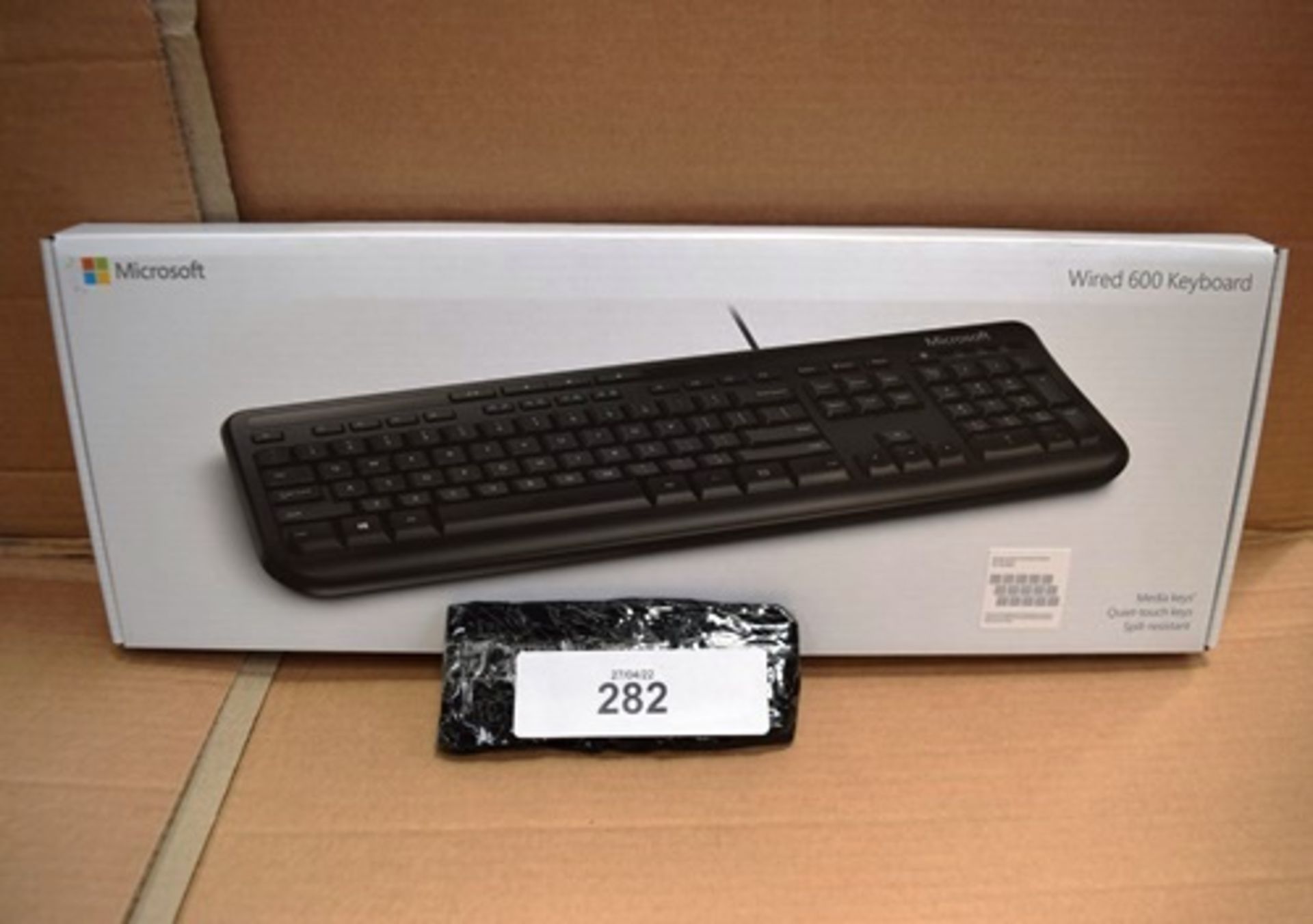 10 x Microsoft wire 600 keyboards, model 1576 - New in box (cab4)