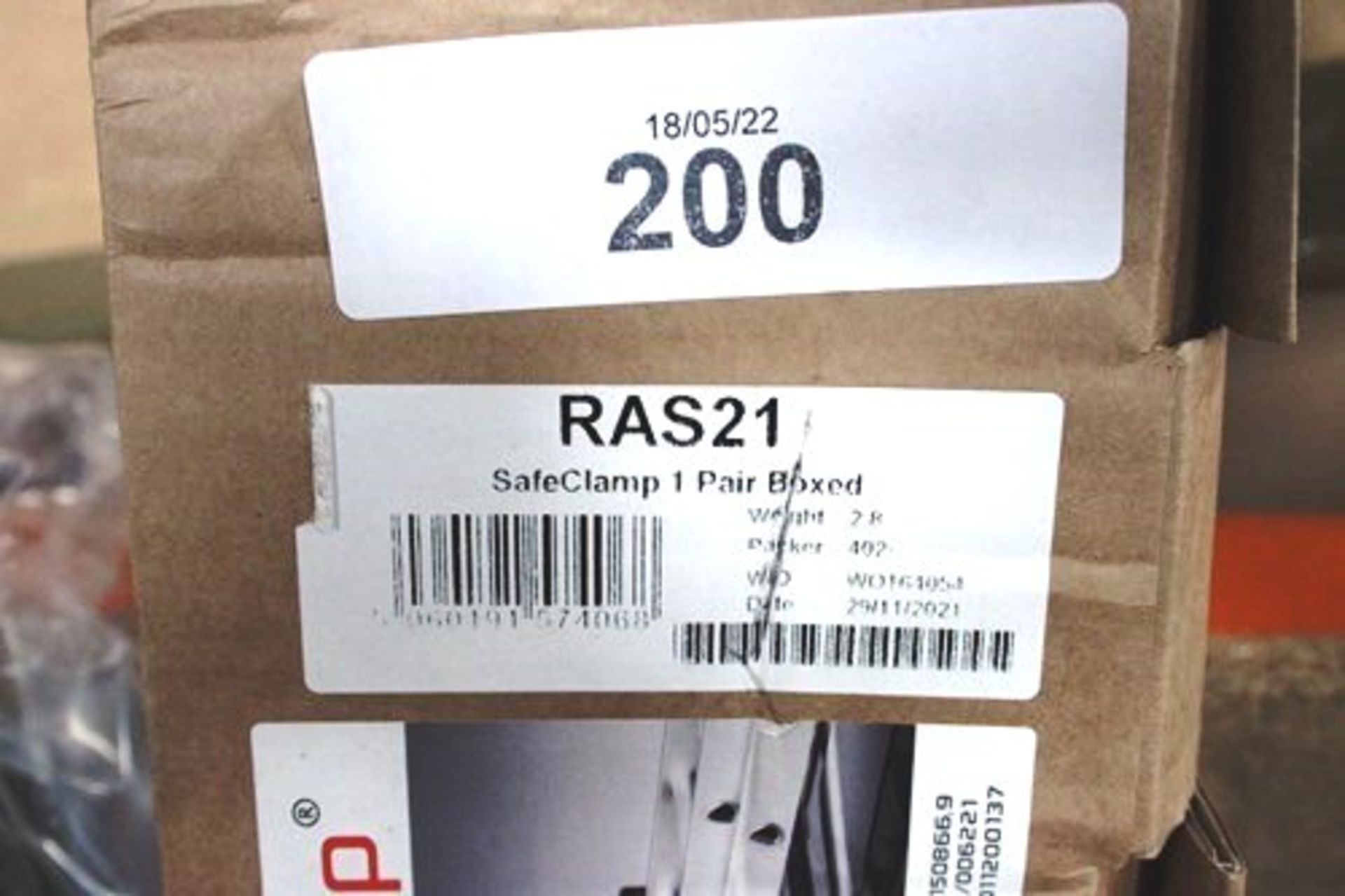 A pair of Rhino safe clamp ladder storage clamps, model RAS21 - New in box (GS14) - Image 2 of 2