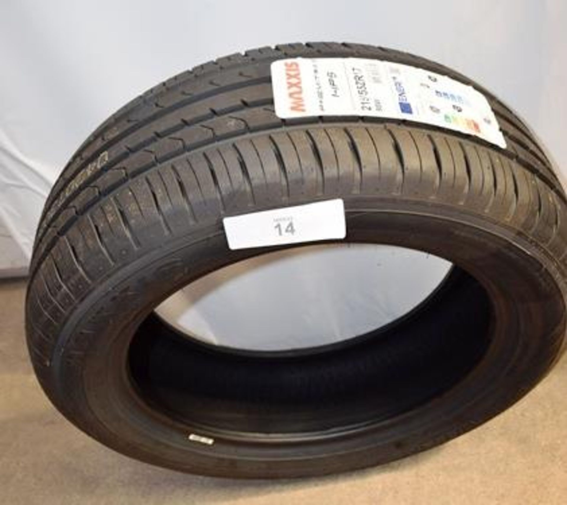 1 x Maxxis Premitra 5 HP5 tyre, size 215/55ZR17 98W - New with label (GS1)