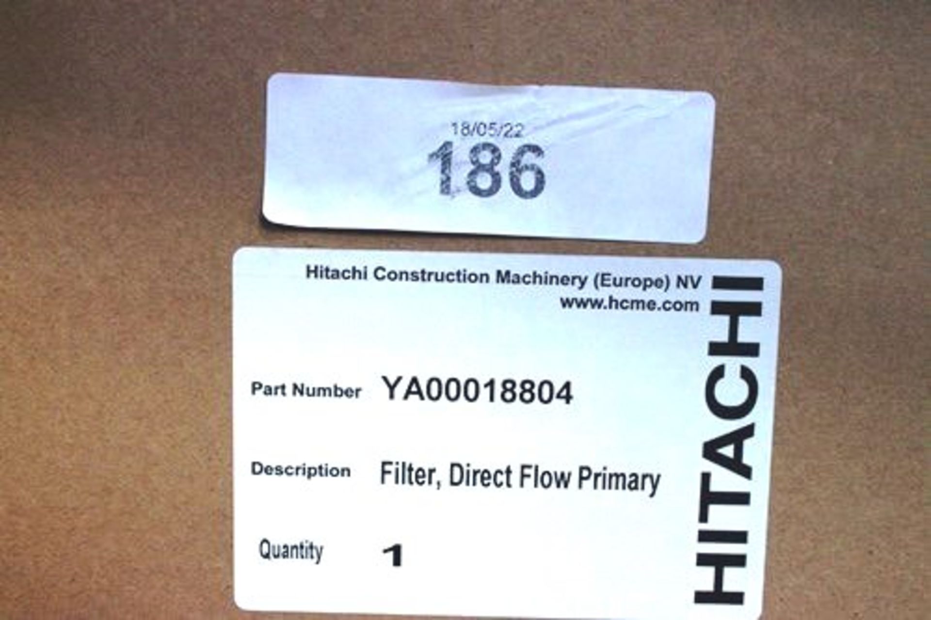 3 x Hitachi direct flow primary filters, Ref: YA00018804 and 3 x Hitachi air filters, Ref: - Image 2 of 2
