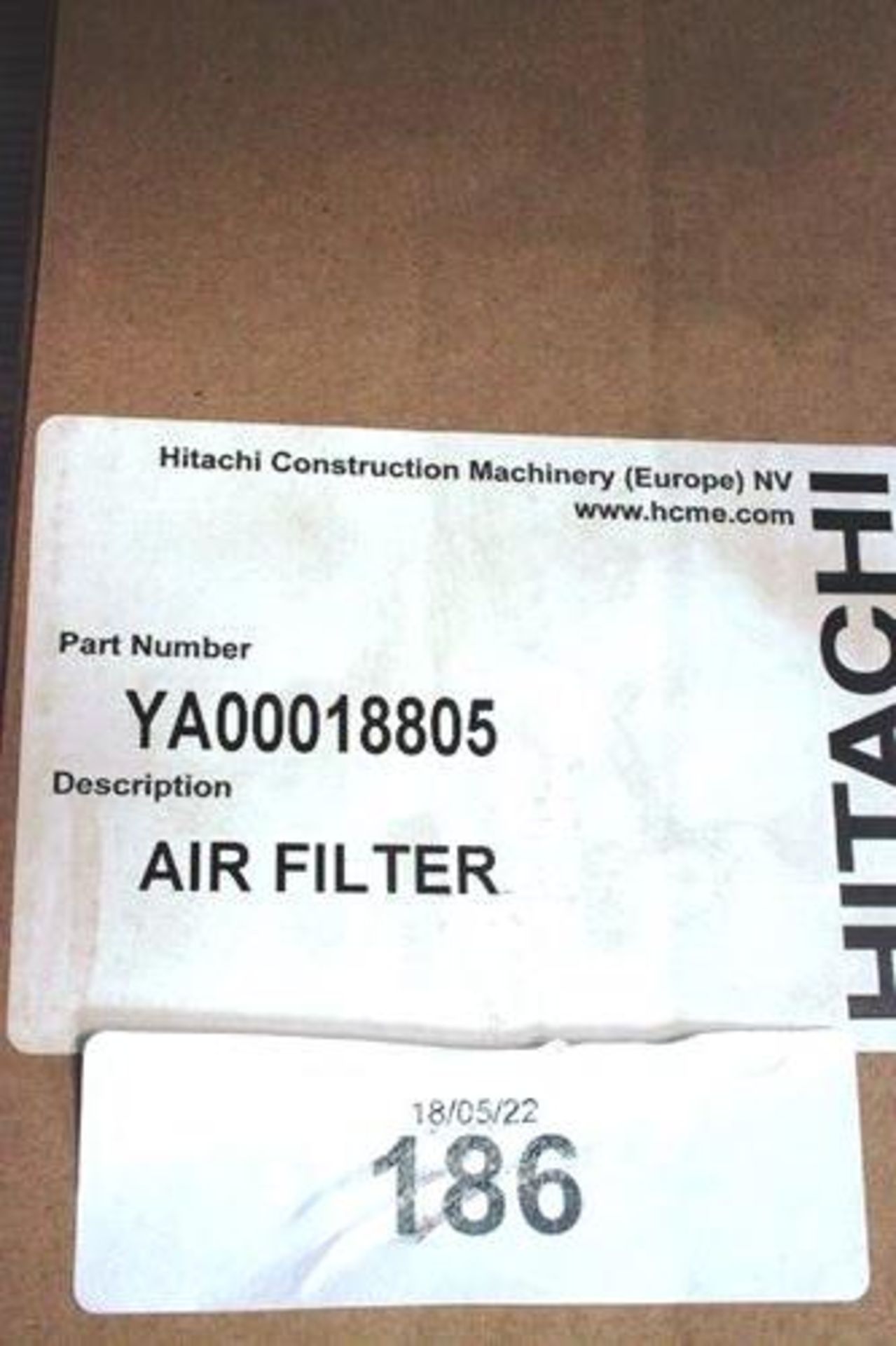 3 x Hitachi direct flow primary filters, Ref: YA00018804 and 3 x Hitachi air filters, Ref: