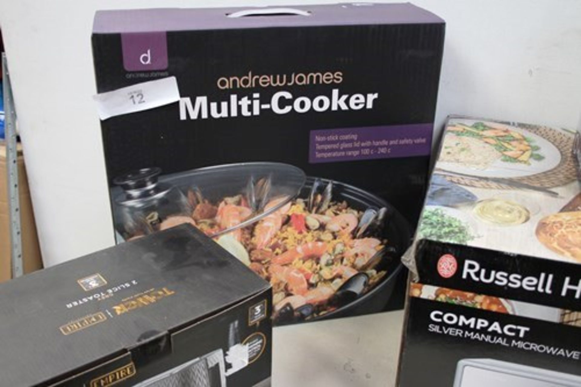 A selection of kitchen appliances comprising 1 x Andrew James multi-cooker, 1 x Russell Hobbs - Image 2 of 3