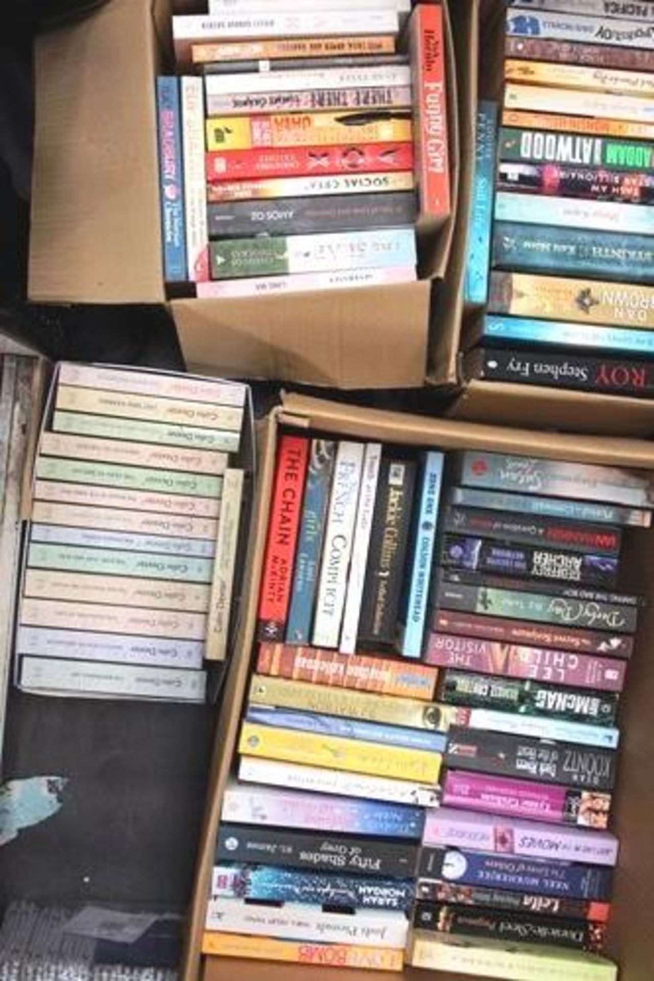 A large quantity of fiction paperback and hardback books in an array of genres, authors include - Image 7 of 10