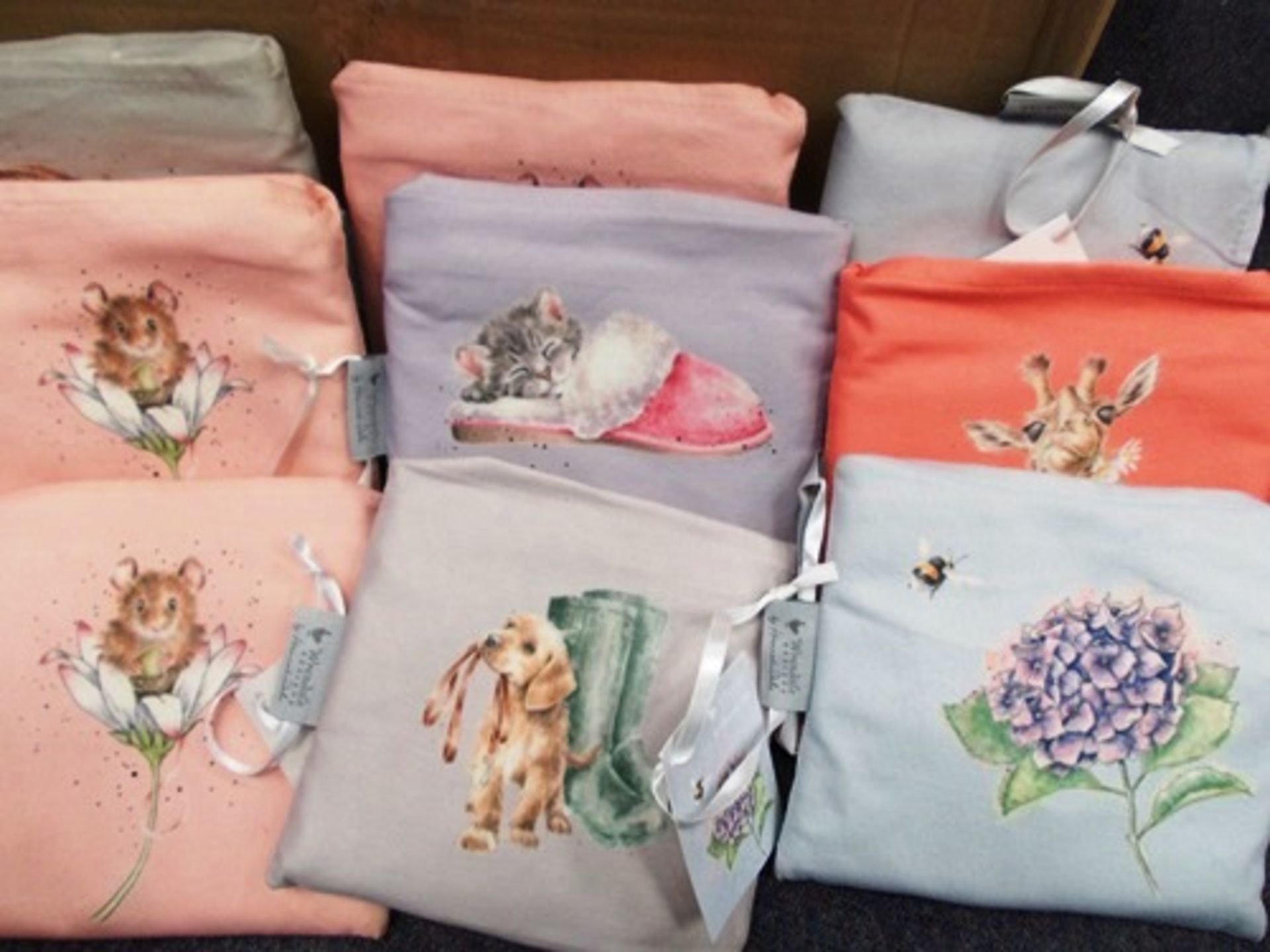 9 x Wrendale handmade foldable shopping bags, size 39 x 44cm unfolded, RRP £8.99 each - New with
