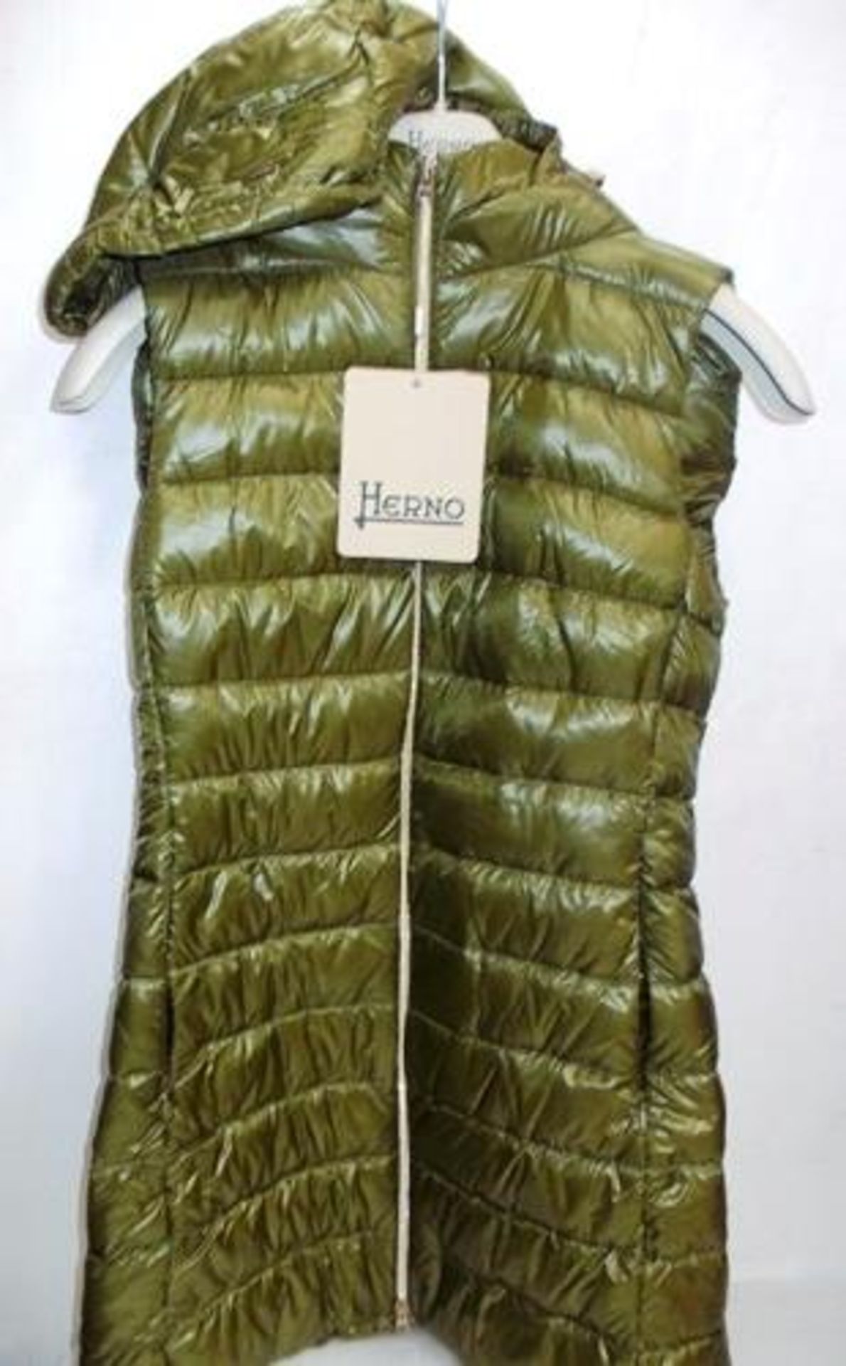 1 x Herno hooded green ladies gilet, EU size 42 - New with tags (E1A)