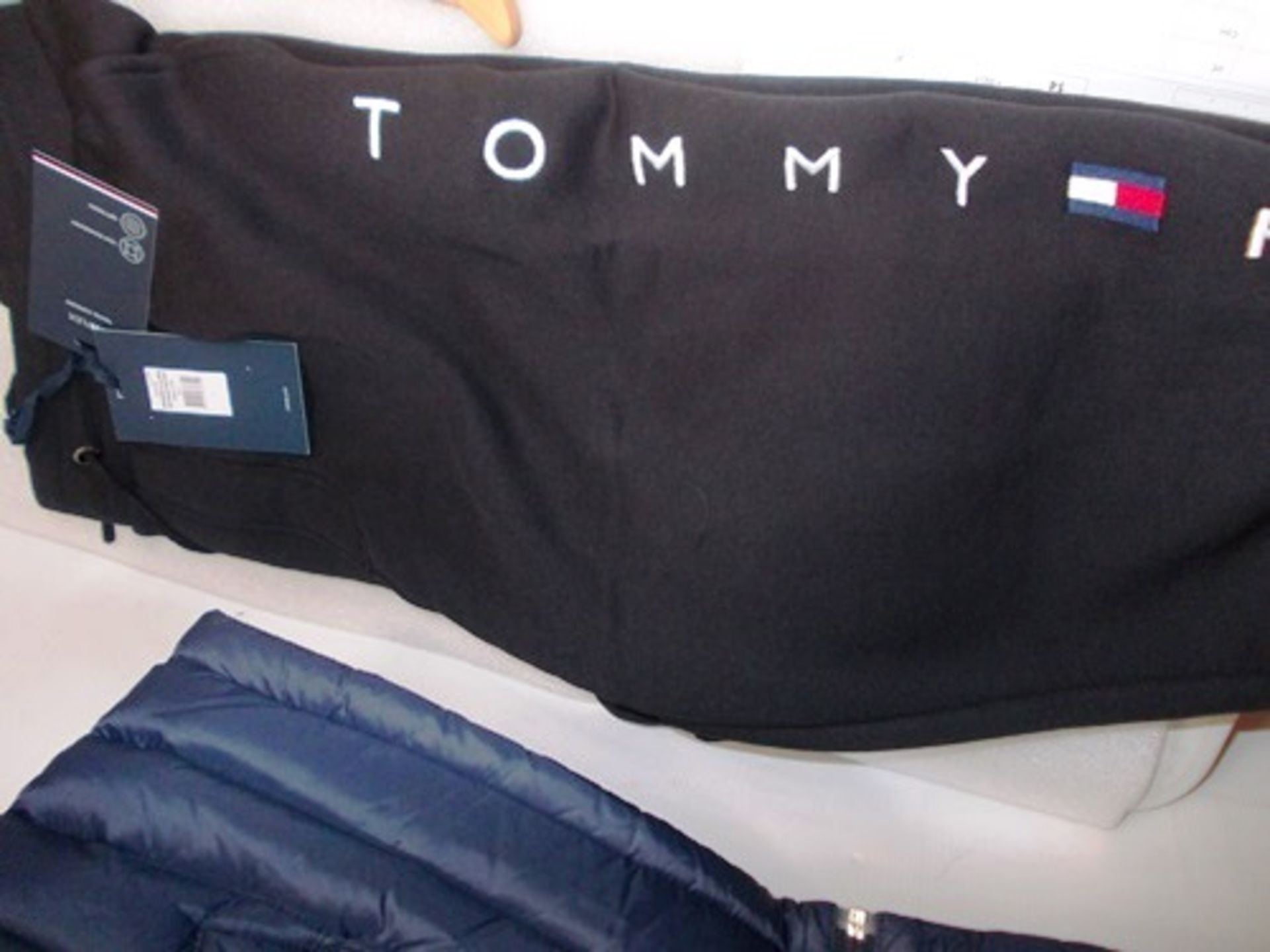 1 x Tommy Hilfiger core packable down vest, size SL and 1 x Tommy branded sweat pants, size L - - Image 2 of 2