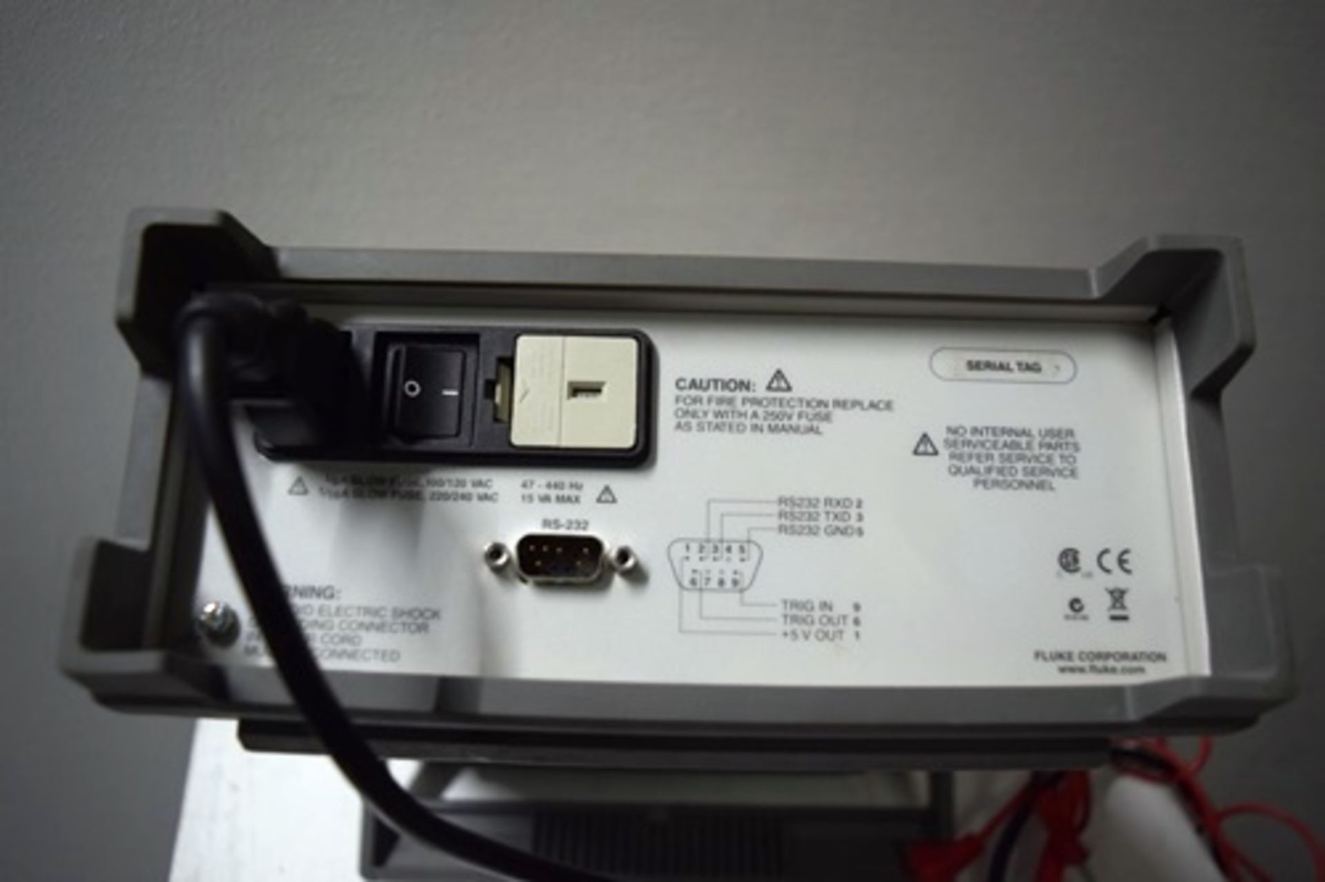 1 x Fluke 8808 A 5-1/2 digit multimeter - Second-hand, out of calibration, powers on, full - Image 5 of 5