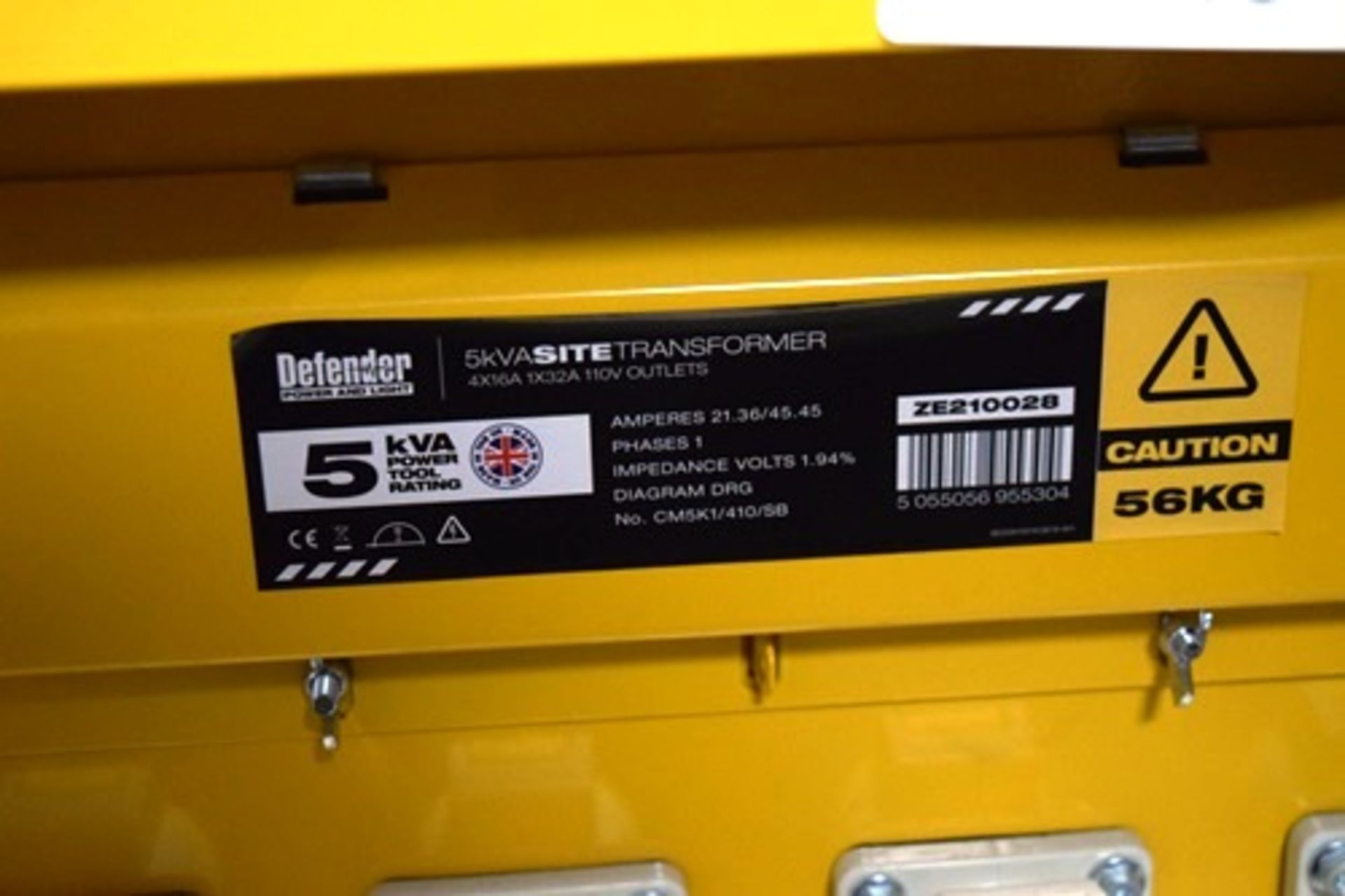 1 x Defender 5KVA transformer, 4 x 16A and 1 x 32A 110V outlets, model ZE210028 - New (BRSW) - Image 2 of 3