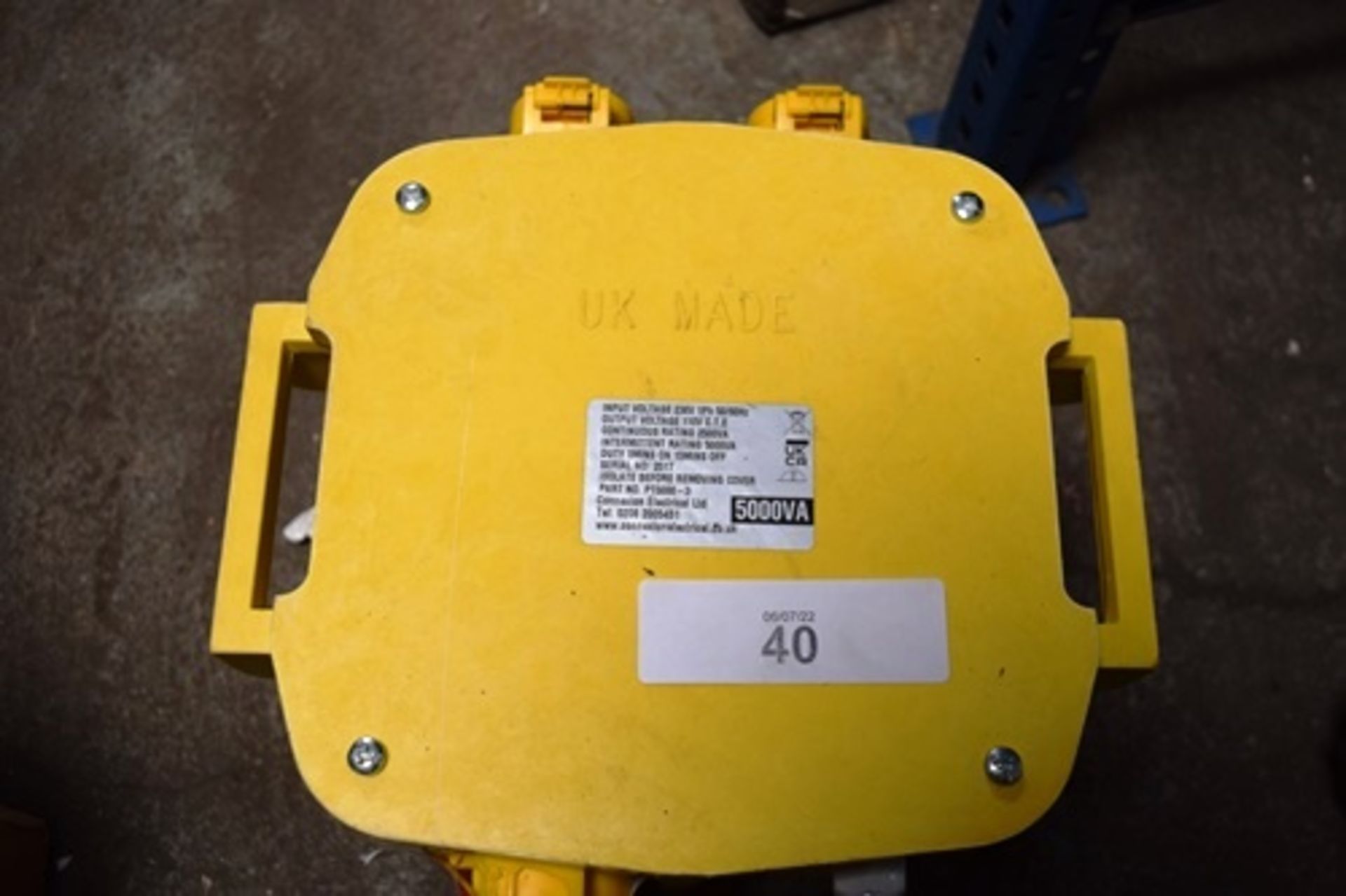 1 x Connexional electrical 5000VA transformer, input 230V 1PL 50-60hz, output 110V - New, one cap