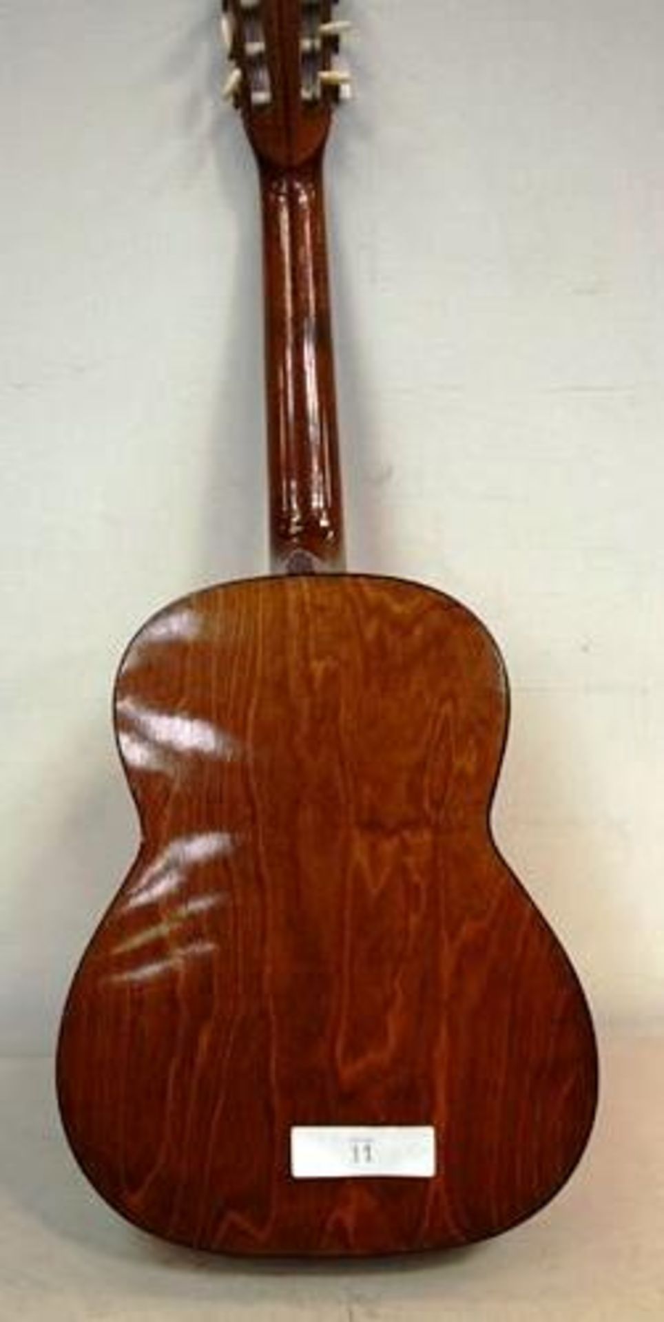 1 x Deluxe Tatra classic foreign acoustic guitar - Second-hand (ES1) - Image 4 of 4