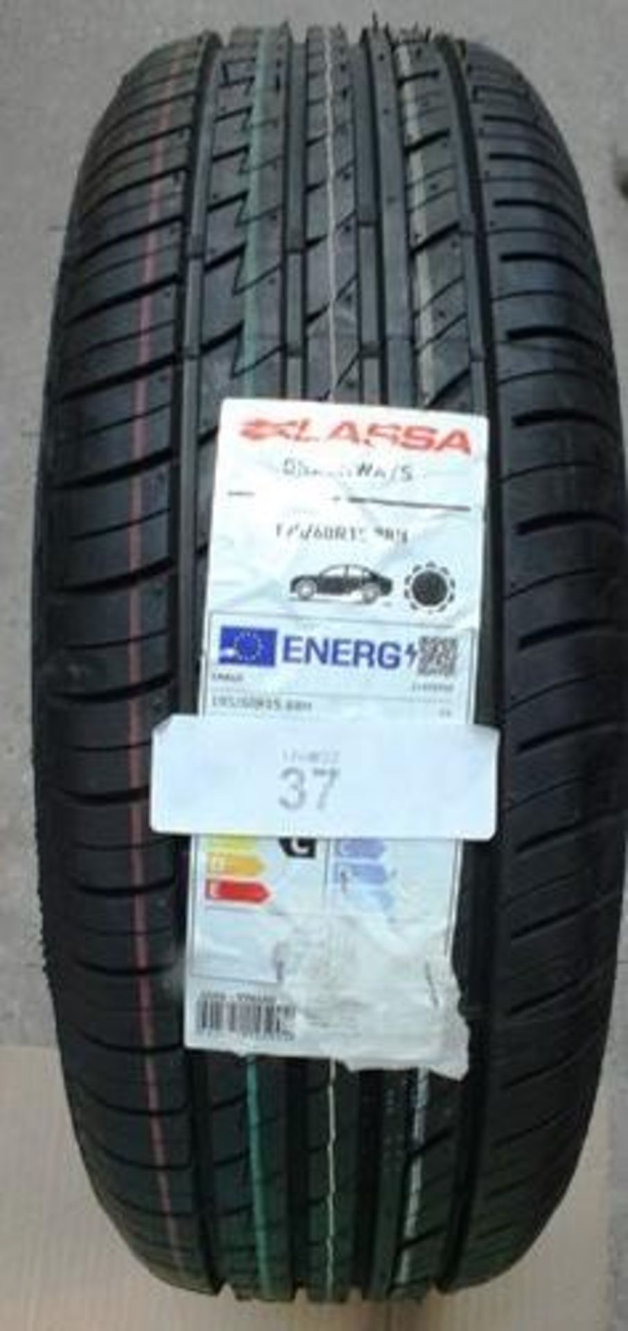 1 x Lassa Greenways tyre, size 195/60R15 88H - New with labels (GS4)