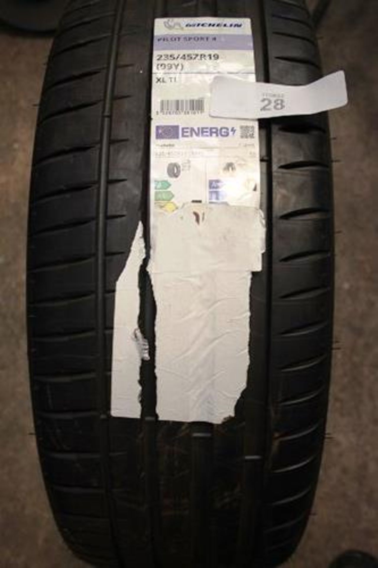 1 x Michelin Pilot Sport 4 tyre, size 235/45ZR19 94Y XL TL - New with labels (GS1)