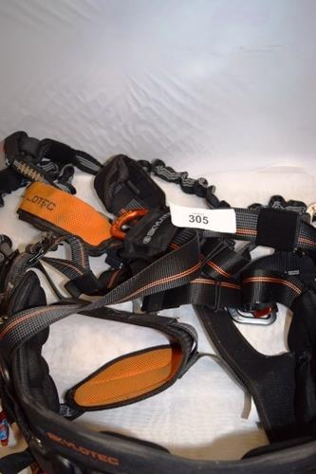 1 x Skylotec full body harness model: Ignite proton wind size M/XXL 91/124cm.- together with 1 x - Image 4 of 4