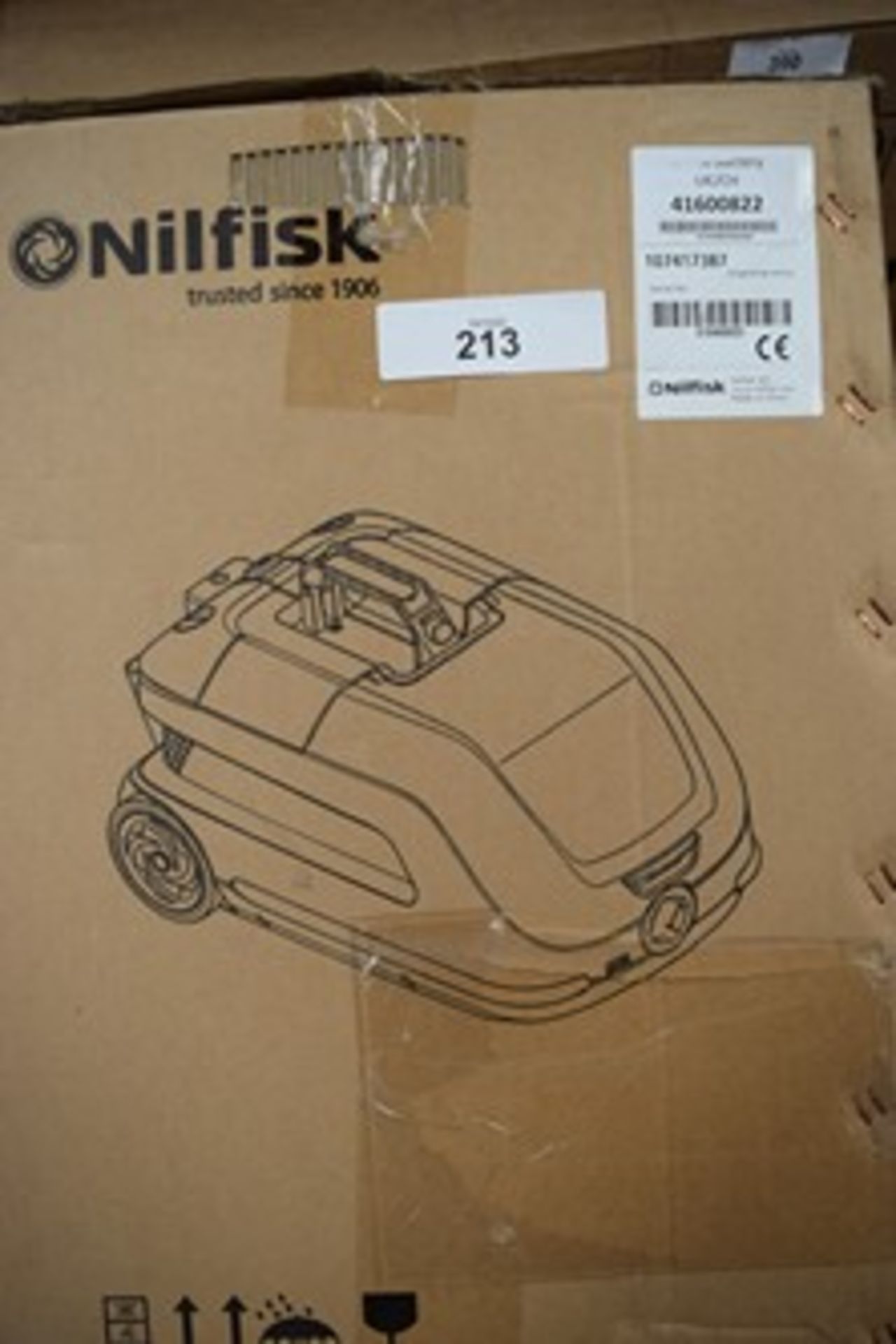 1 x Nilfisk VP600 battery operated cleaner, code 41600822, 36VDC - New in box (GS10)