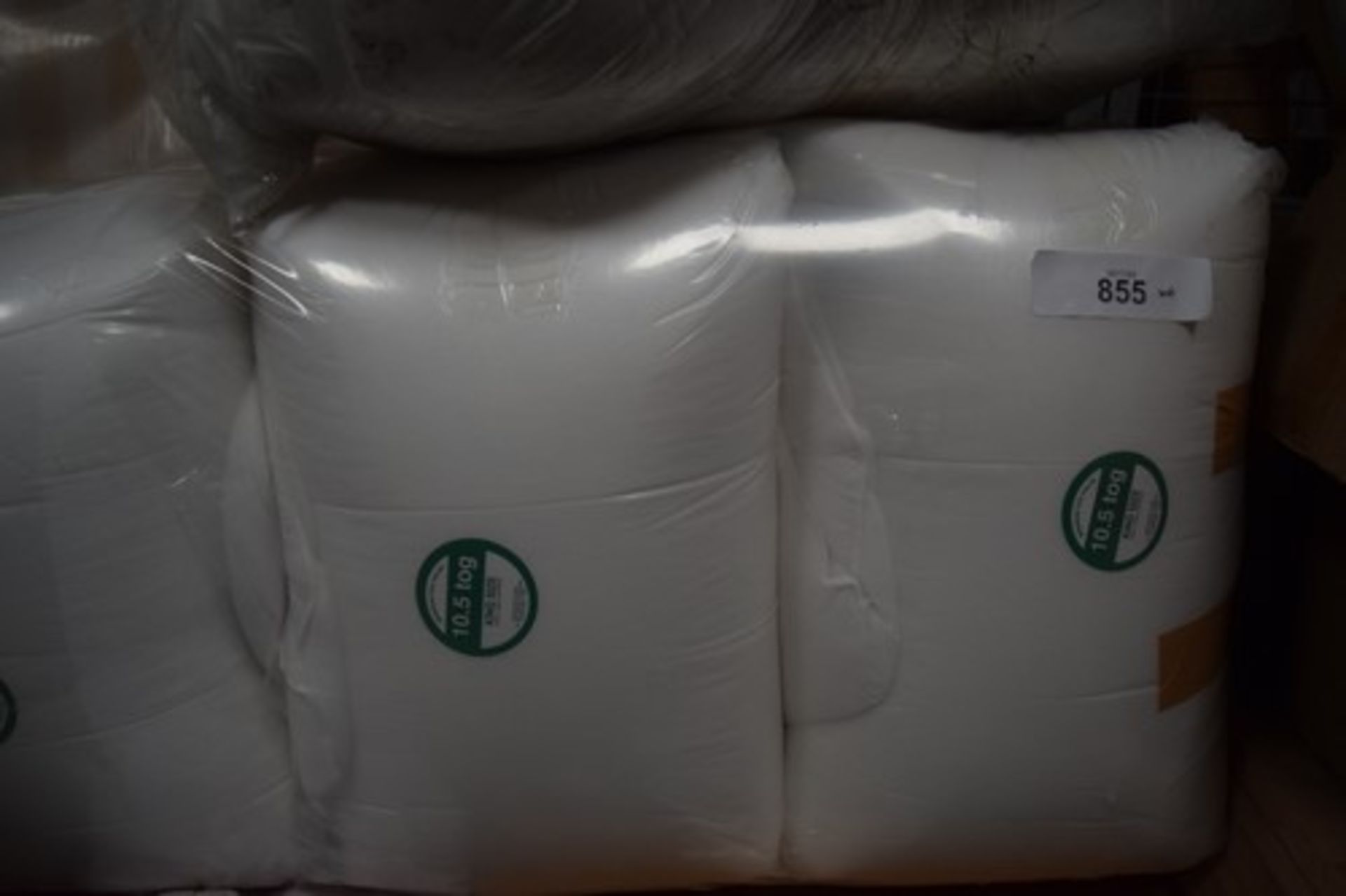 6 x unbranded King size Duvets 10.5 Tog, (approx 225cmx 220cm), together with 6x 2 pack