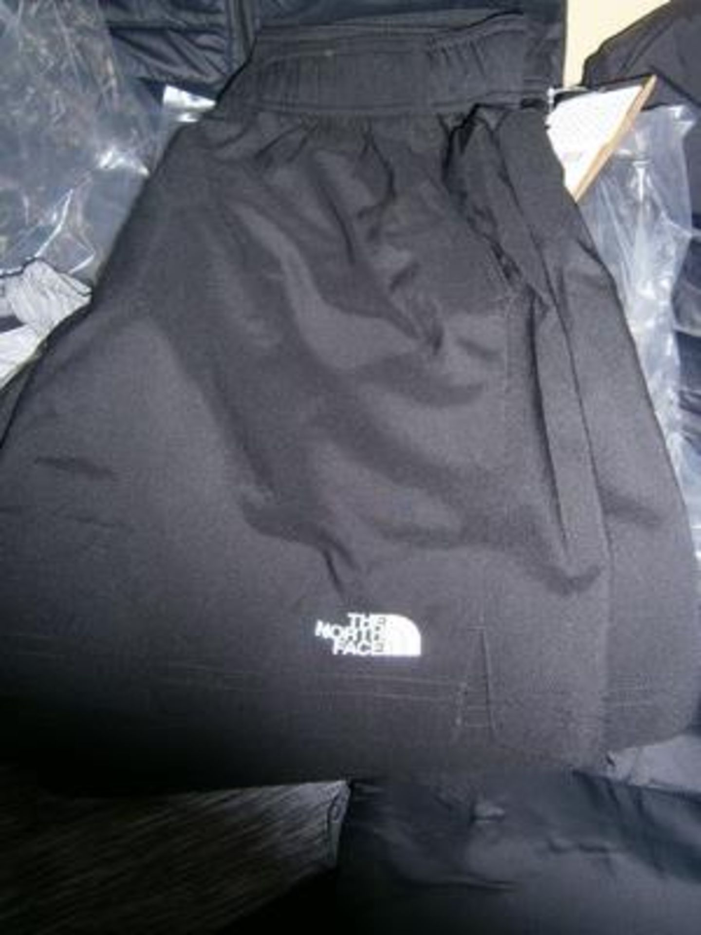 5 x items of North Face clothing comprising 2 x pairs shorts, sizes M & L, 2 x gilets, sizes S and L - Image 2 of 3