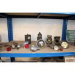 Various carbide and other vintage cycle lamps