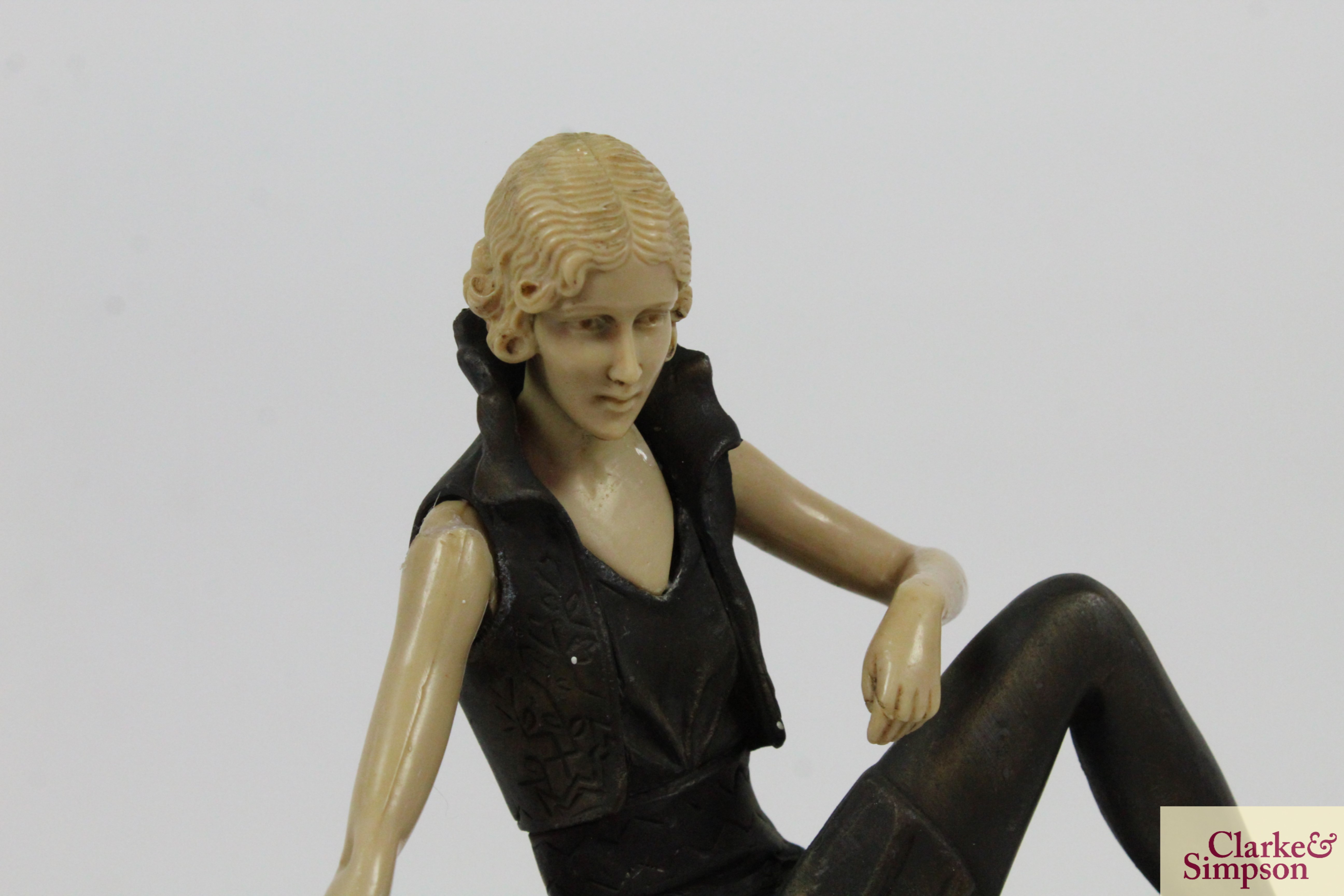 An Art Deco style figure of a girl seated on a wal - Image 5 of 10