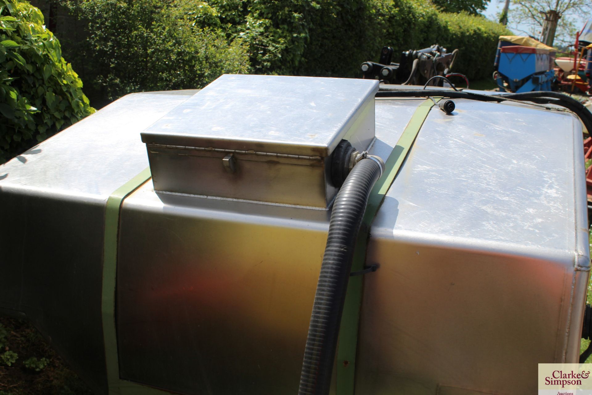 Knight stainless steel front tank to fit Fendt Xylon. 1 of 1 built by Knight. - Image 4 of 4