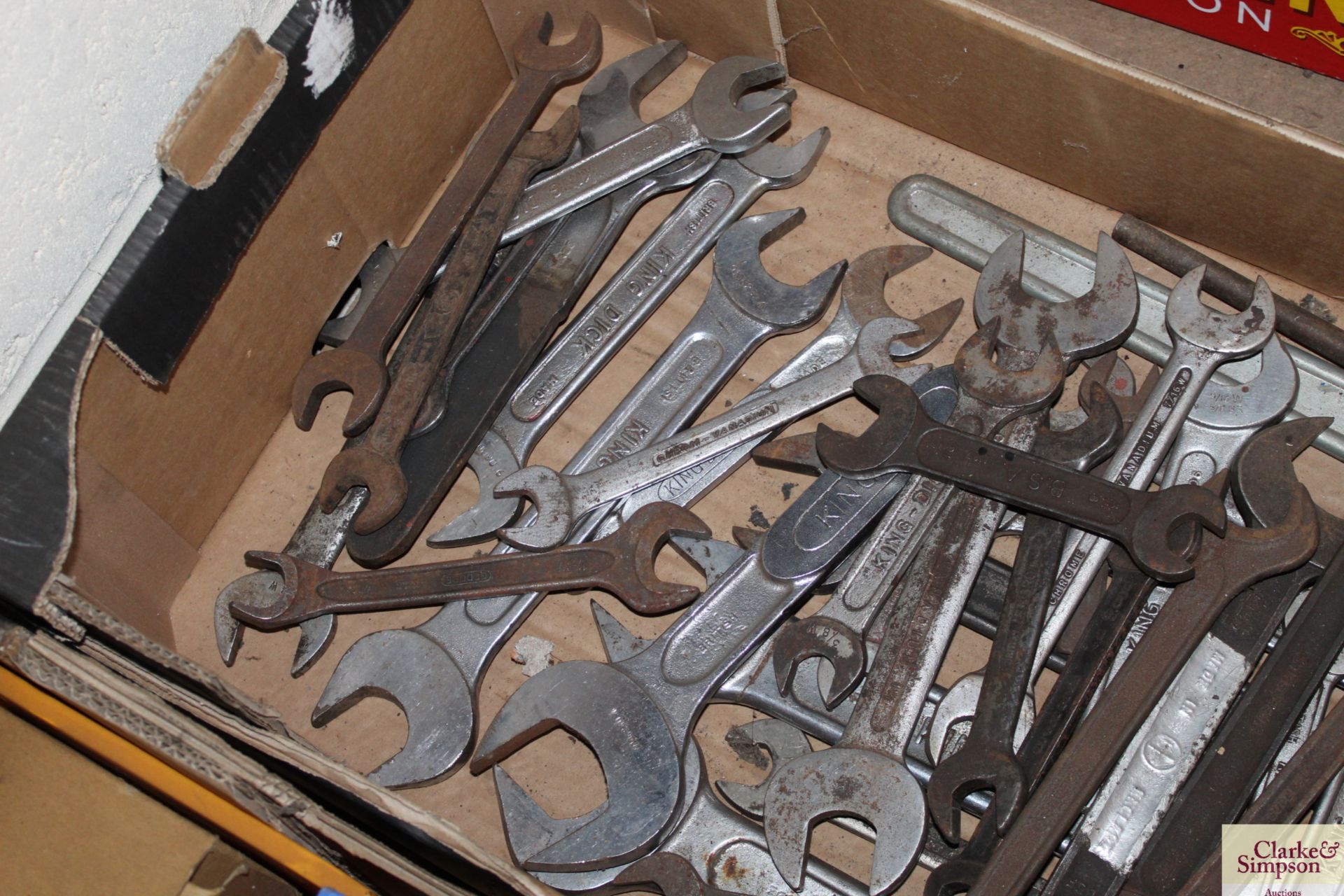 Quantity of AF c-spanners. - Image 2 of 3