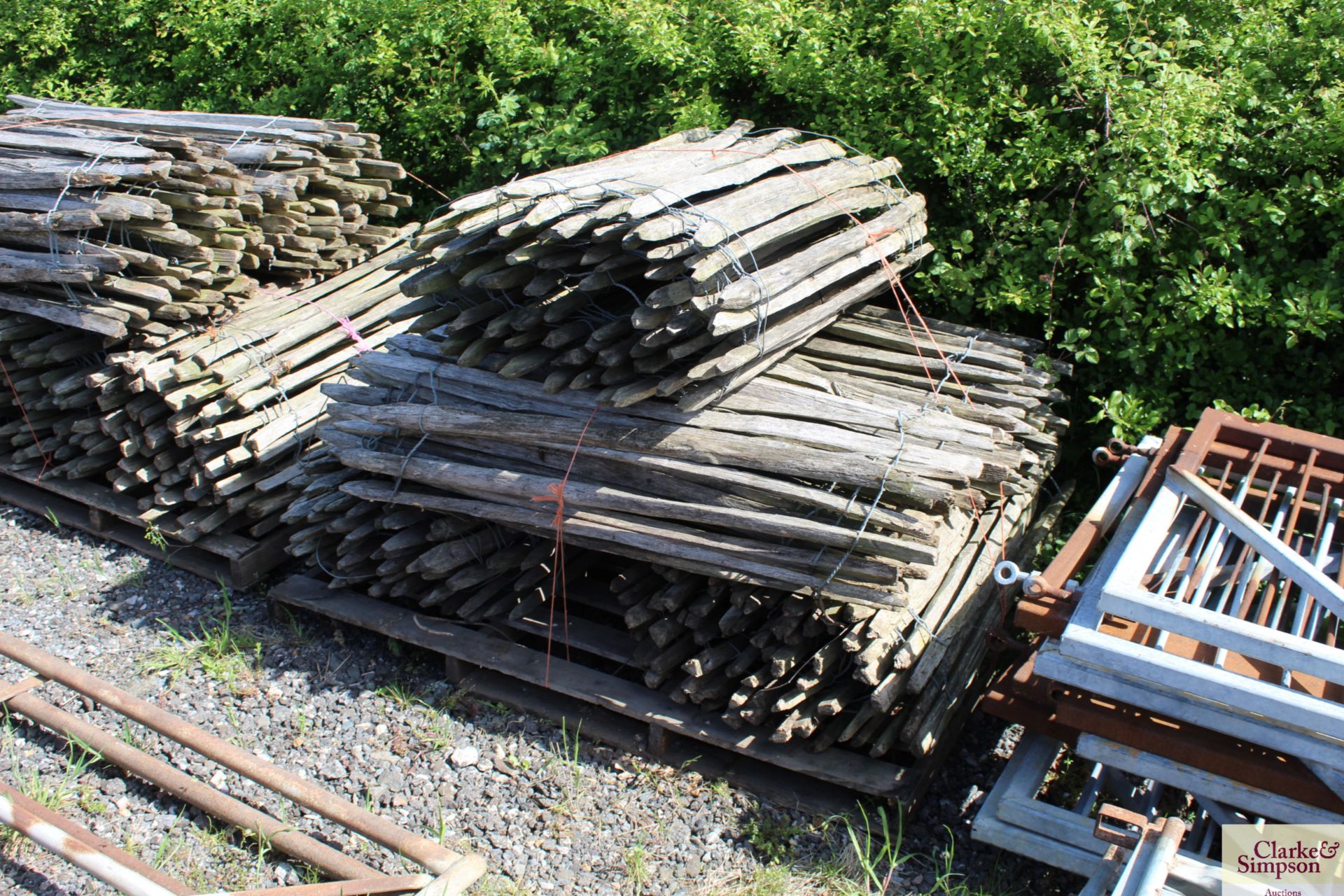 5x rolls of second hand chestnut pailing. - Image 2 of 2