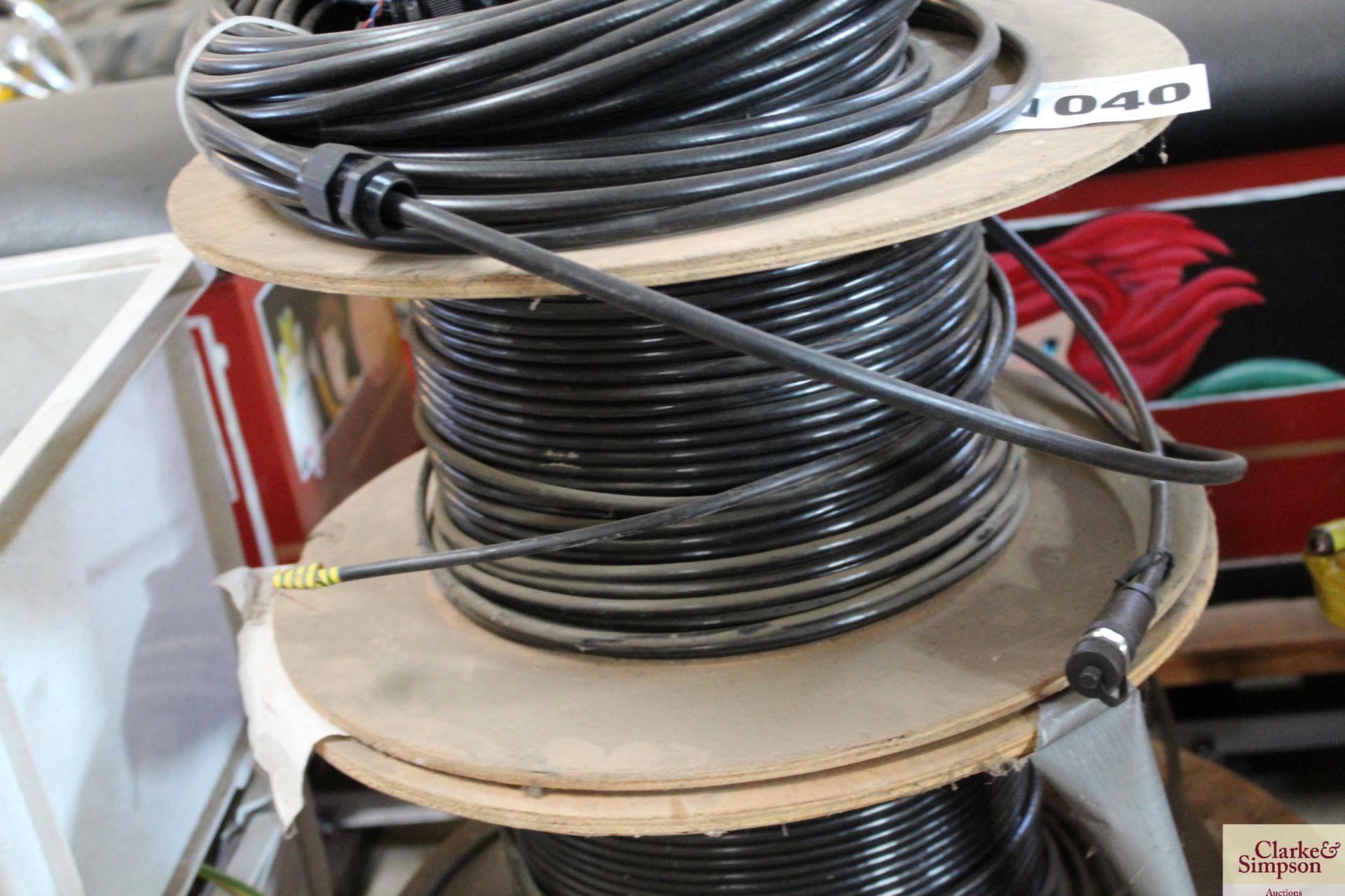 Fibre optic type cable and others. EORI No. GB166690476000 Comm Code: 8544 - Image 3 of 5