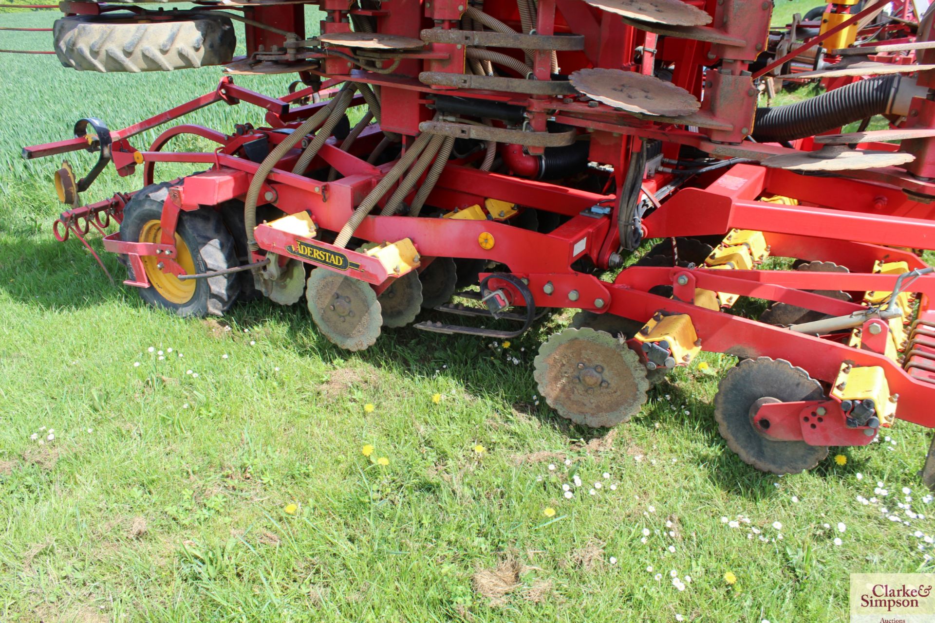 Vaderstad Rapid A600S 6m System Disc trailed drill. Serial number 12469. 3,401Ha. With radar, - Image 26 of 35